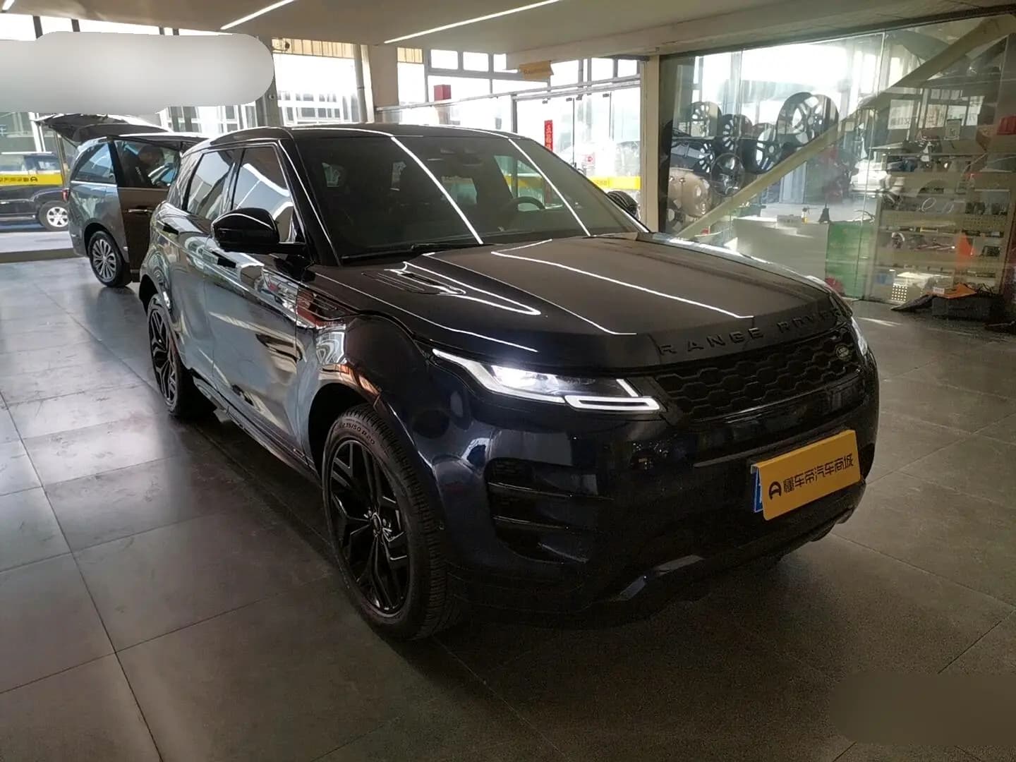 Land Rover Range Rover Evoque 2021 г. 51117 км. — фото 3