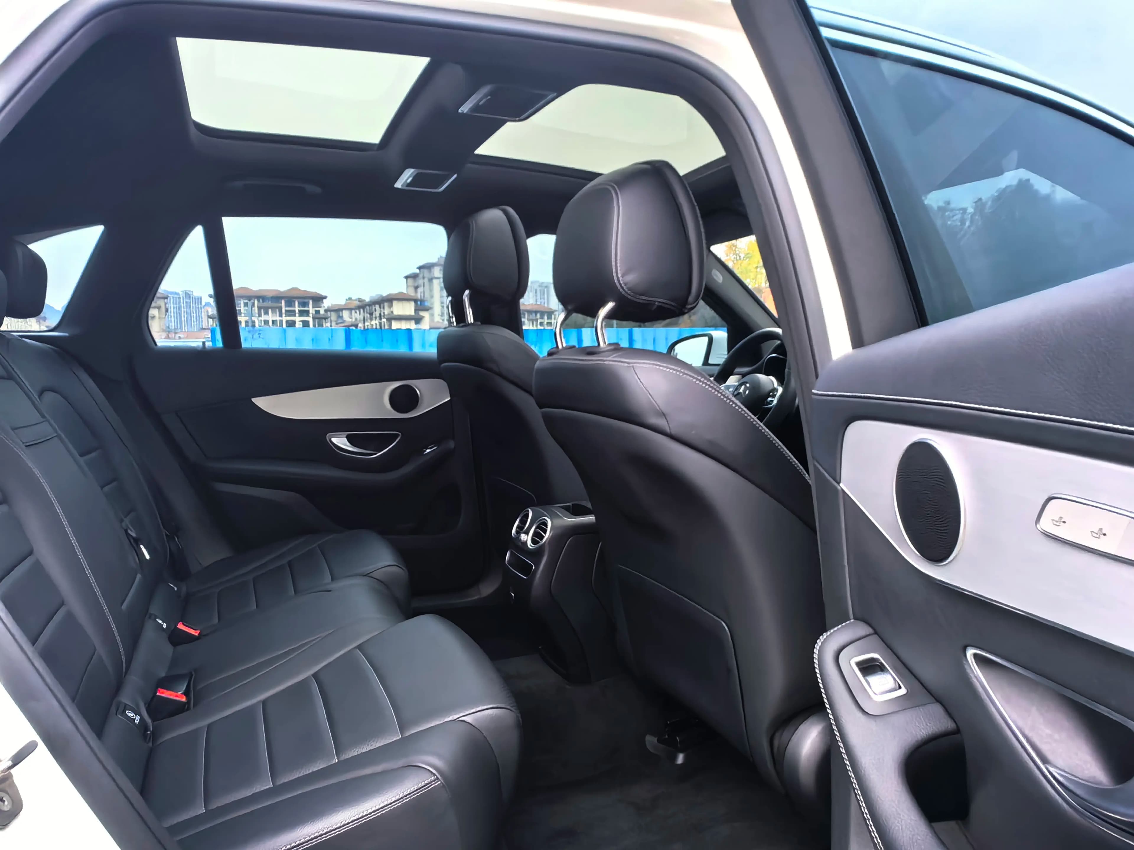 Mercedes-Benz GLC 2022 г. 33138 км. — фото 11