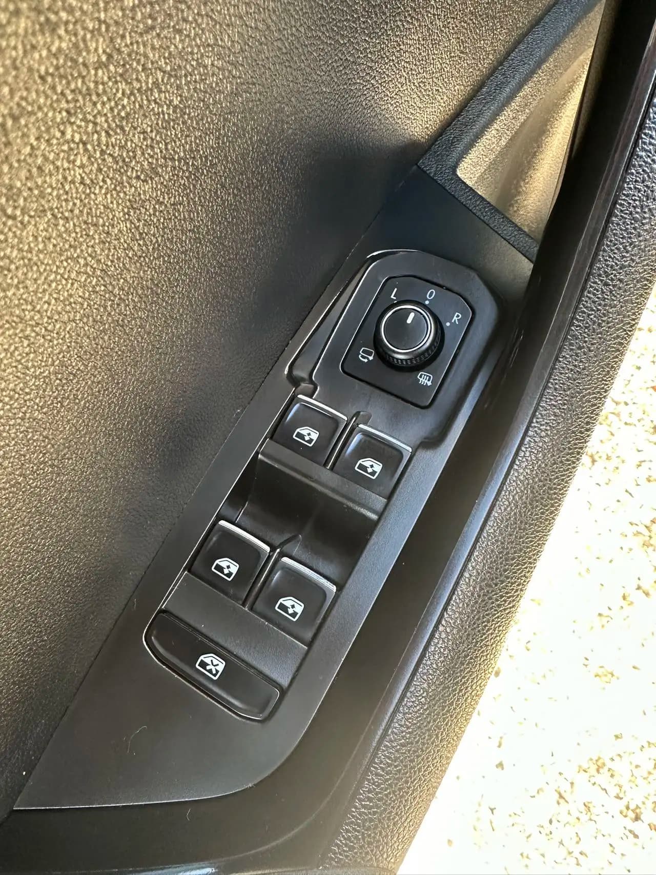 Skoda Karoq 2022 г. 35062 км. — фото 14