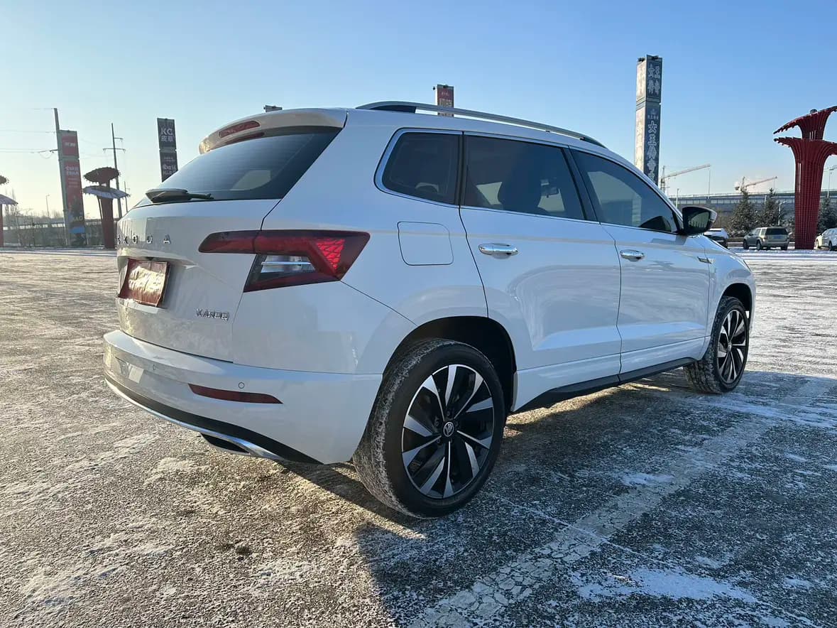 Skoda Karoq 2022 г. 35062 км. — фото 3