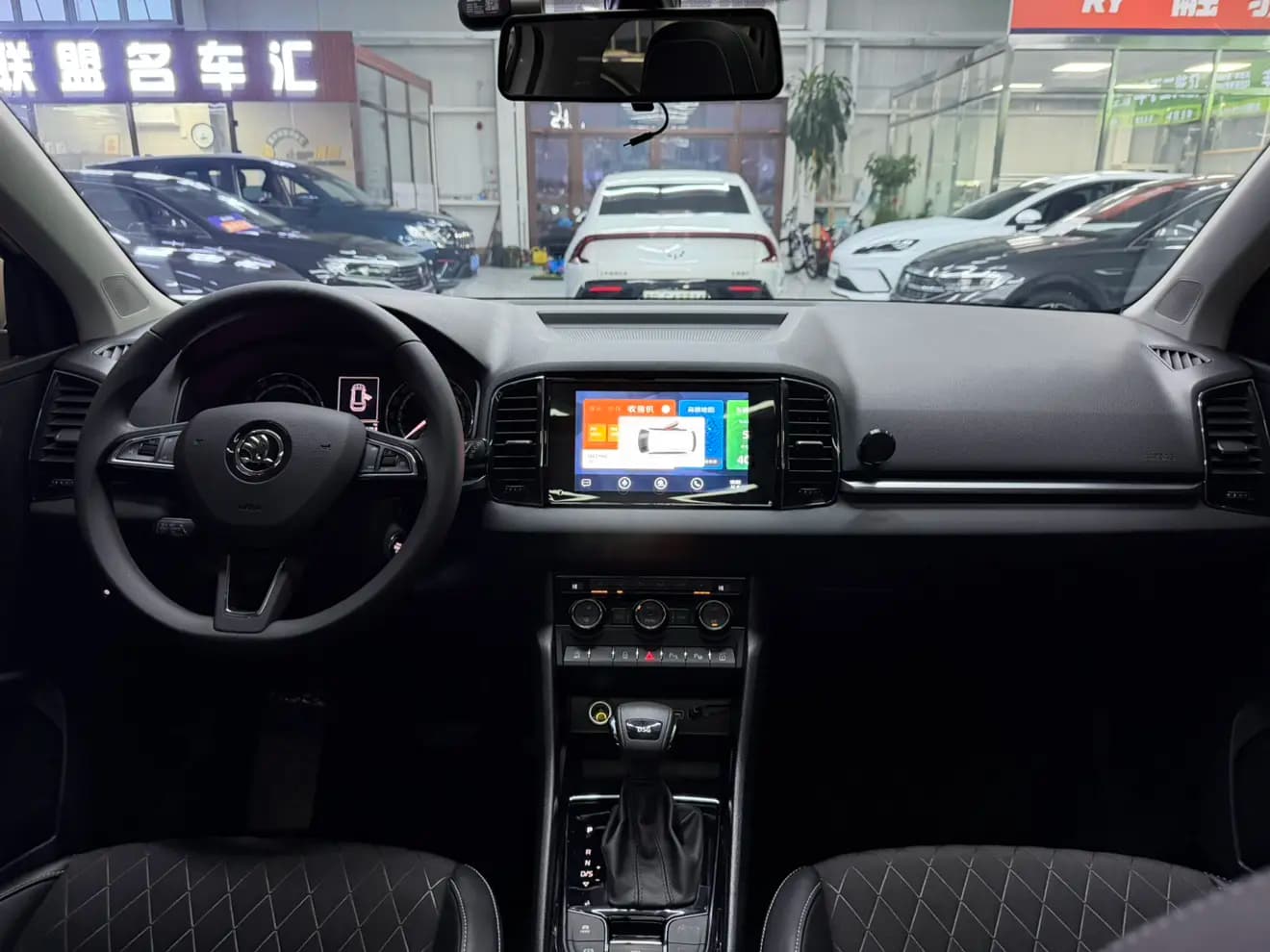 Skoda Karoq 2021 г. 44861 км. — фото 8