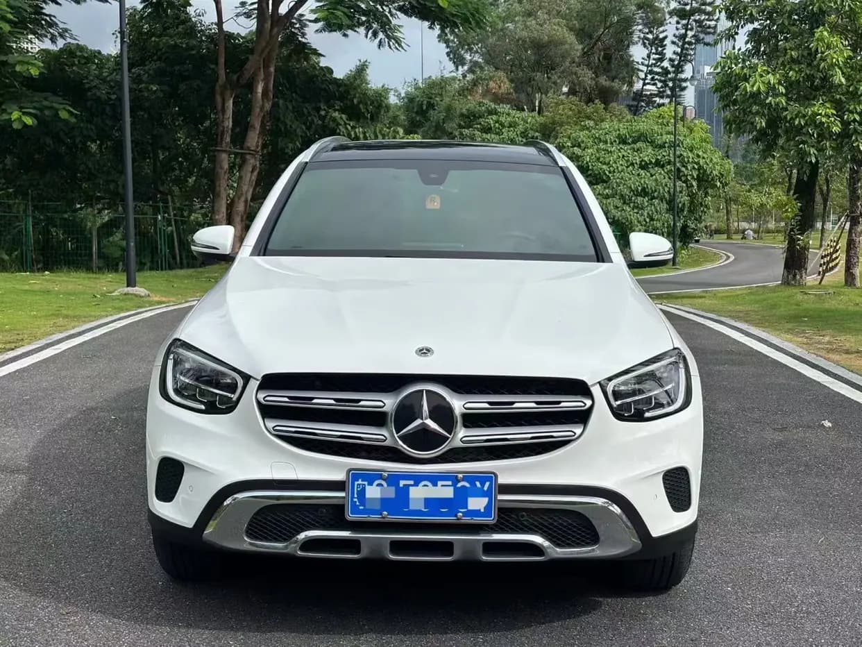 Mercedes-Benz GLC 2021 г. 69137 км. — фото 2