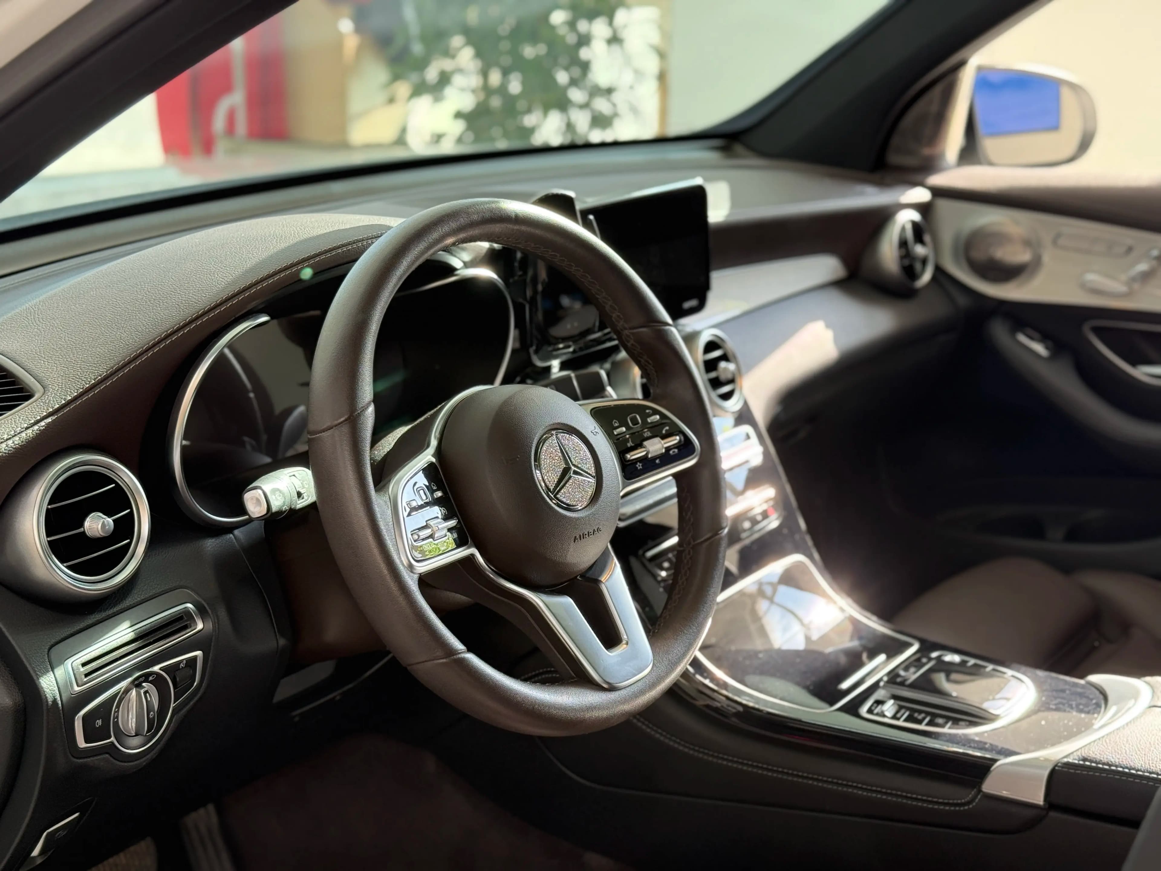 Mercedes-Benz GLC 2021 г. 71136 км. — фото 15