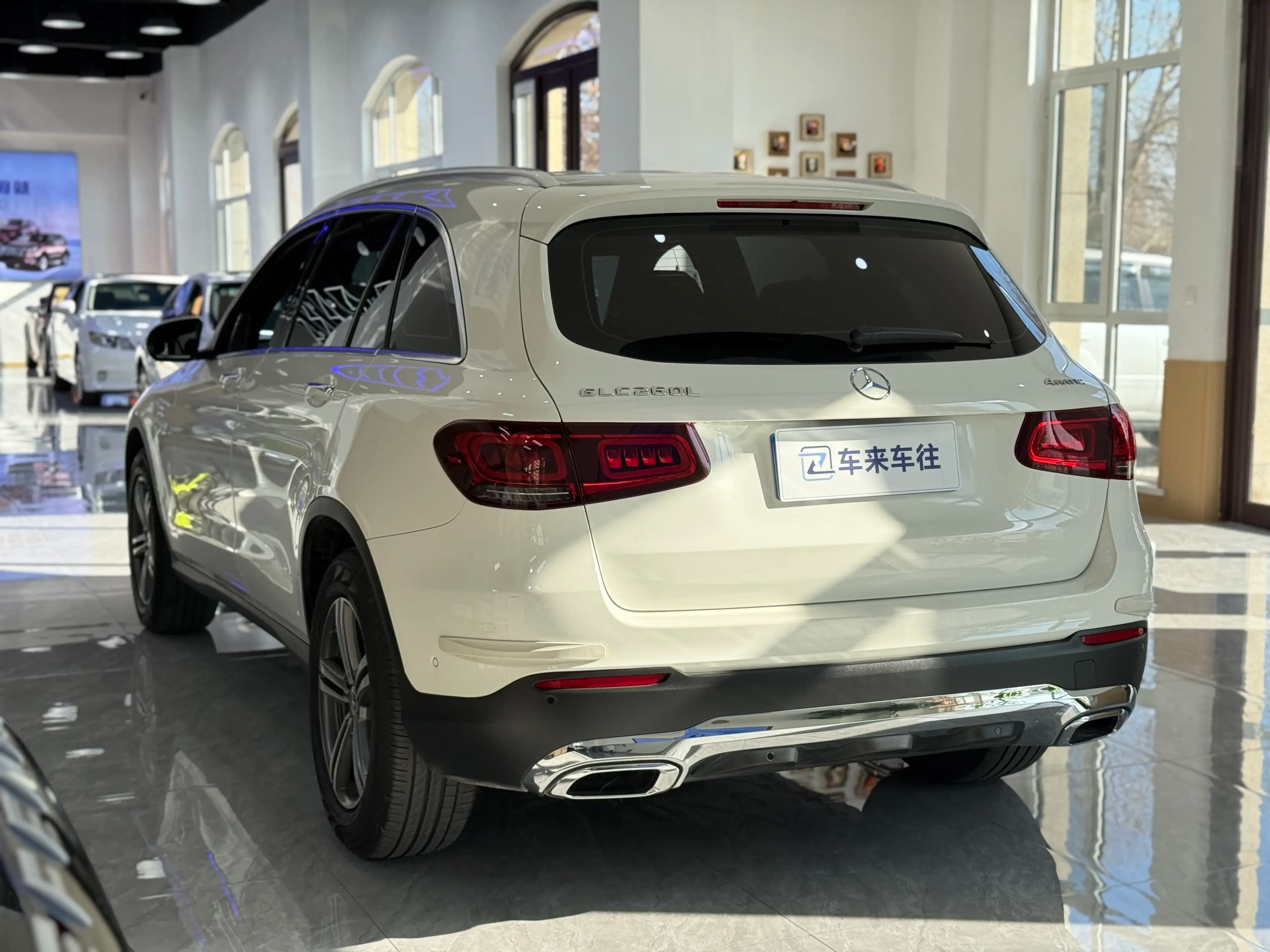 Mercedes-Benz GLC 2021 г. 71136 км. — фото 3