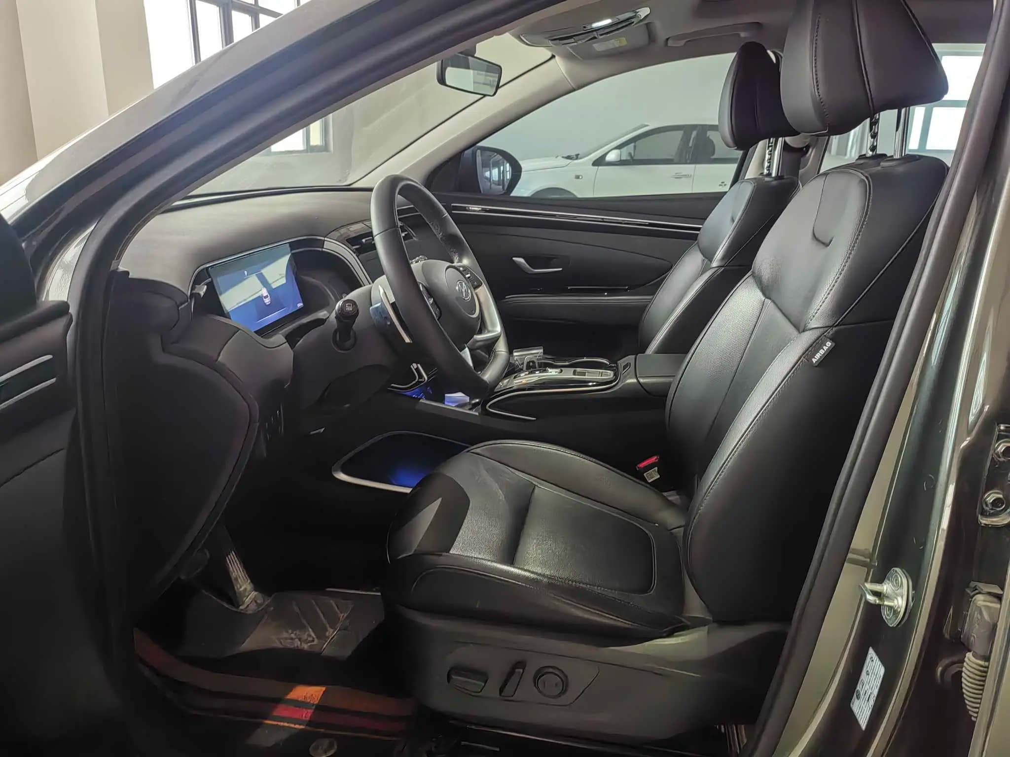 Hyundai Tucson L 2022 г. 56835 км. — фото 10