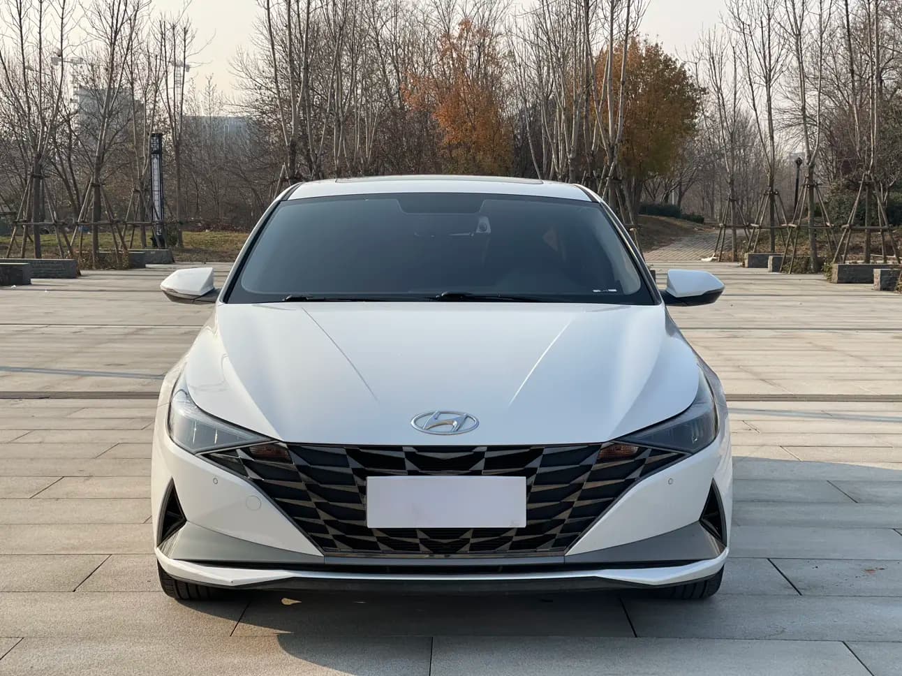 Hyundai Elantra 2022 г. 19005 км. — фото 2