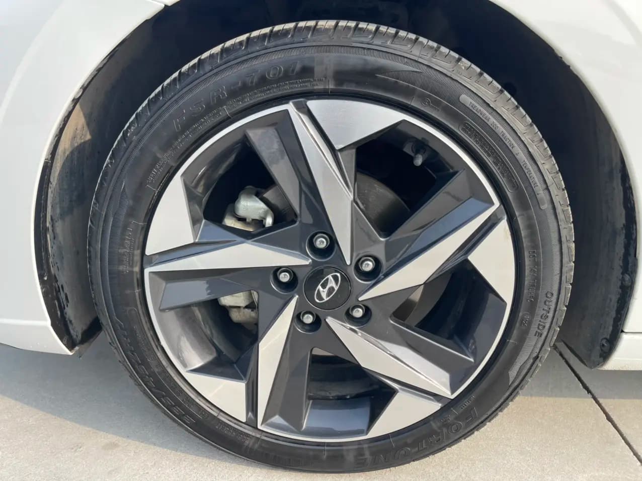 Hyundai Elantra 2022 г. 37004 км. — фото 10