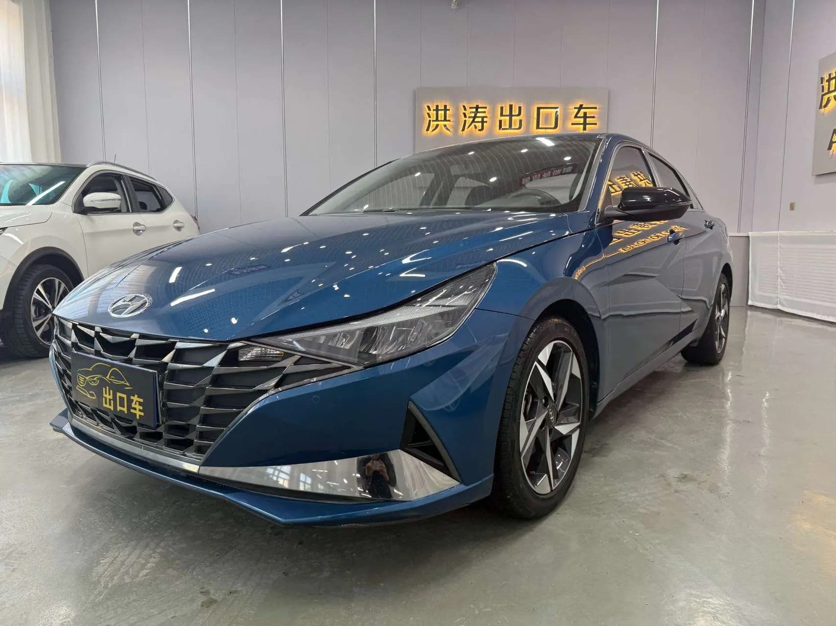 Hyundai Elantra 2021 г. 55003 км.