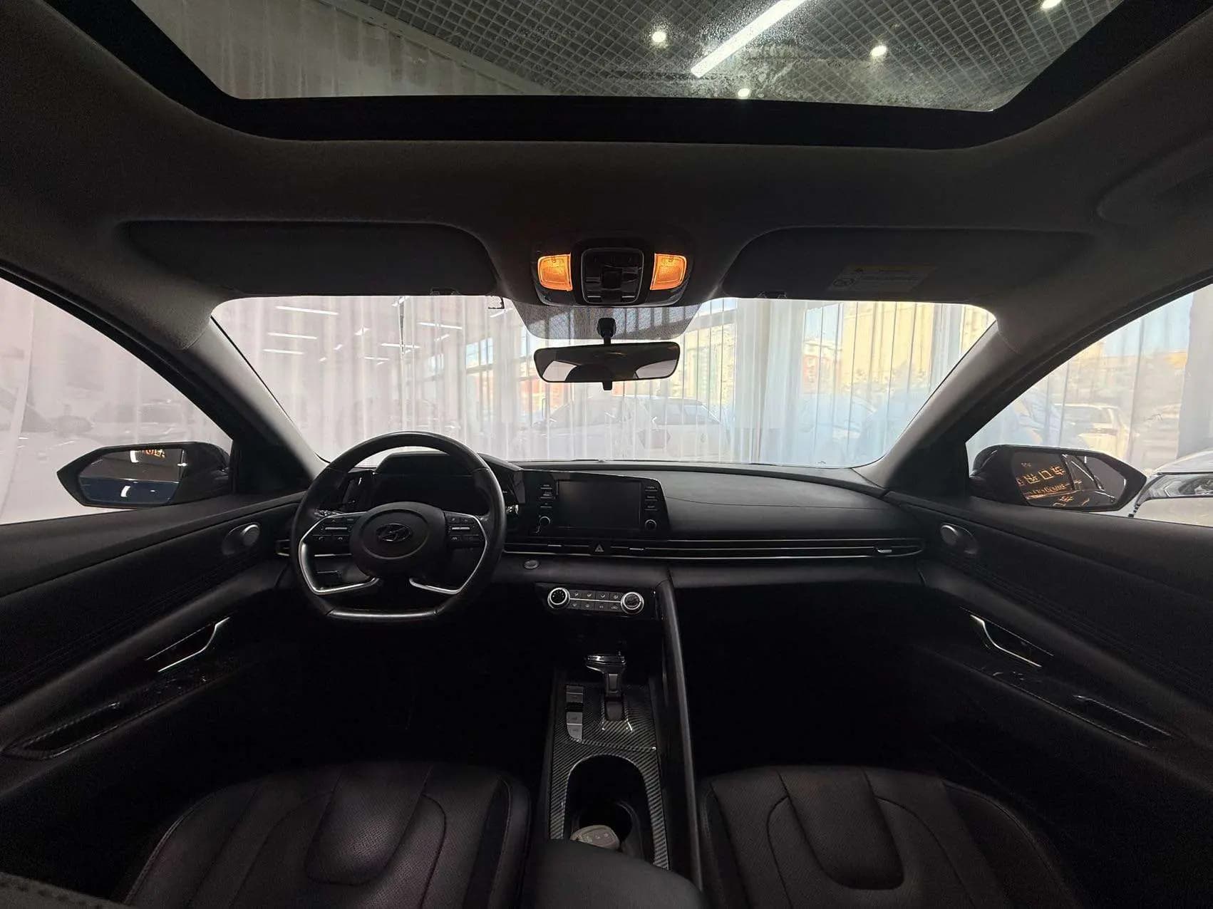 Hyundai Elantra 2021 г. 55003 км. — фото 7