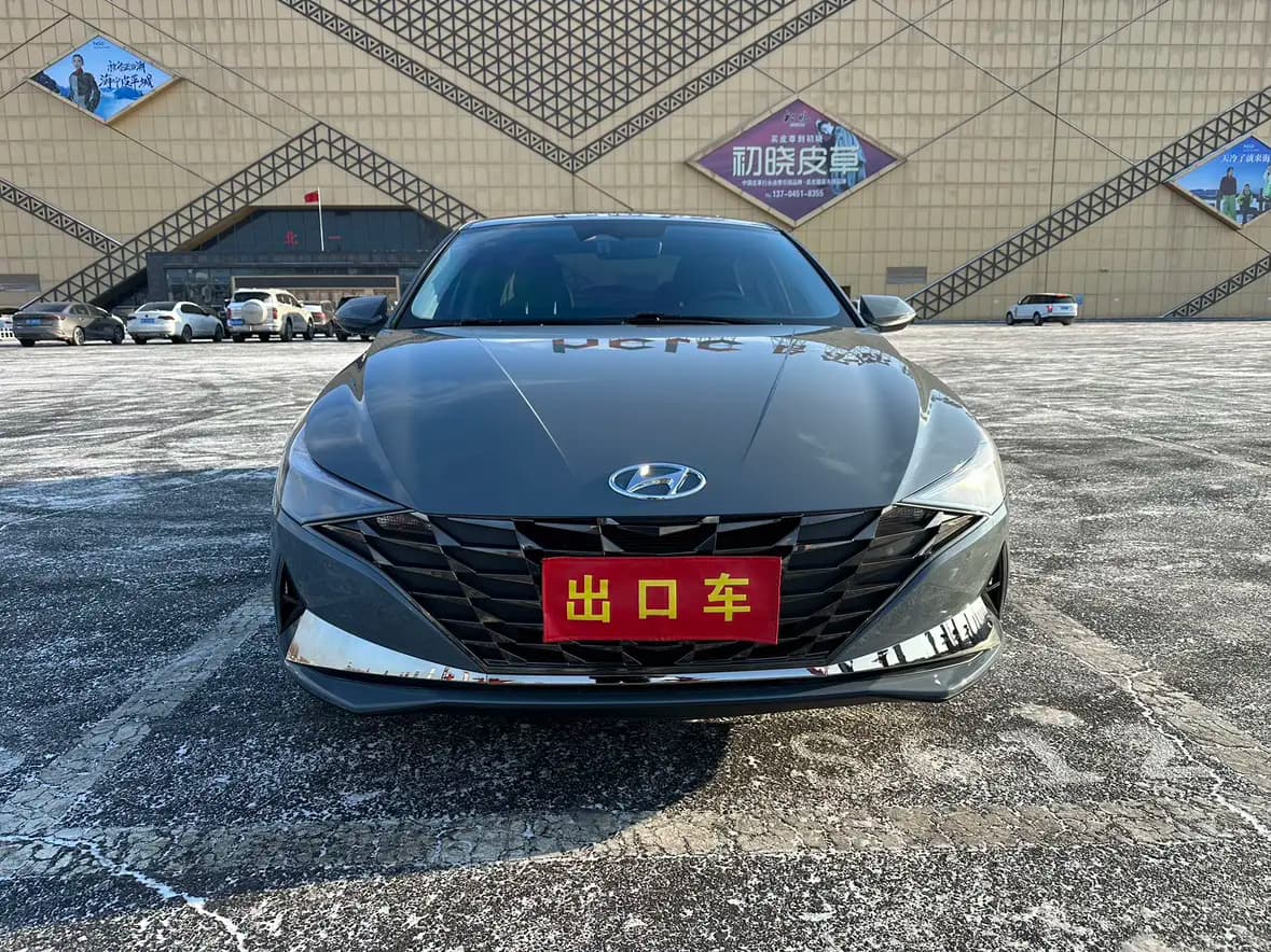 Hyundai Elantra 2022 г. 28001 км. — фото 2