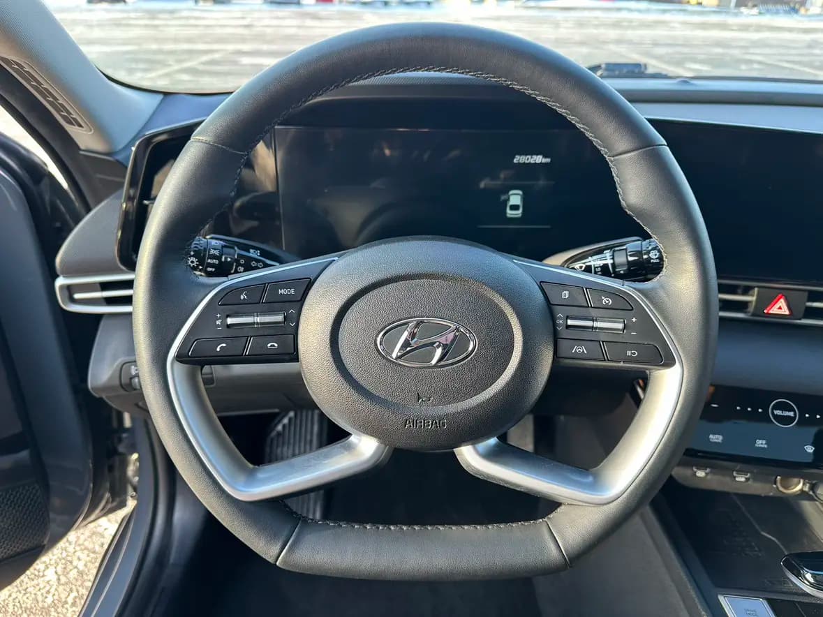 Hyundai Elantra 2022 г. 28001 км. — фото 14