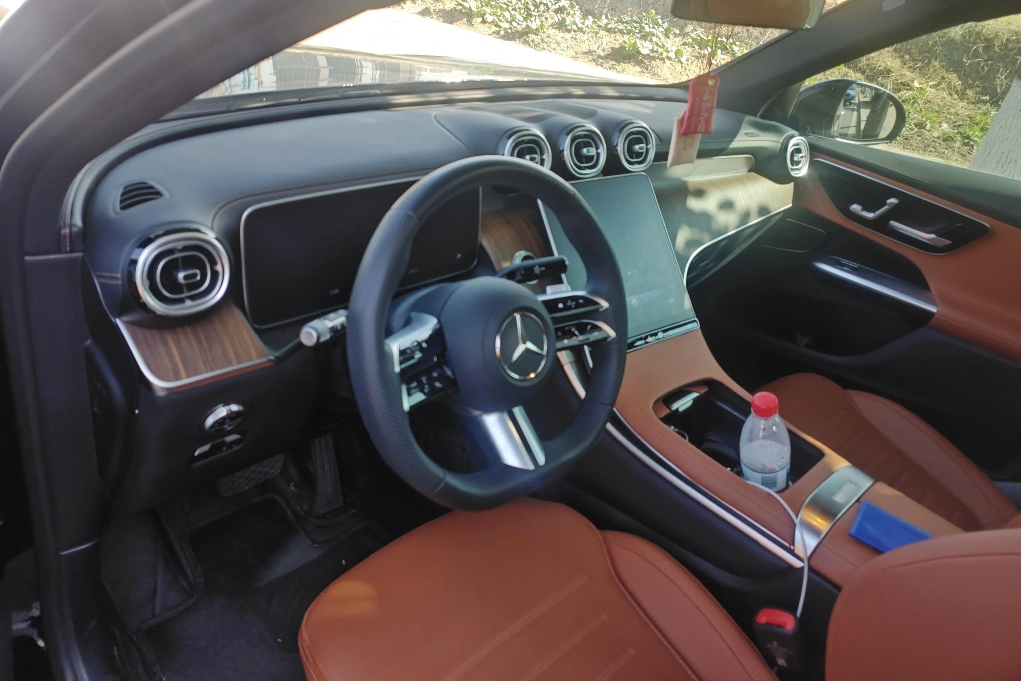 Mercedes-Benz GLC 2024 г. 24834 км. — фото 15