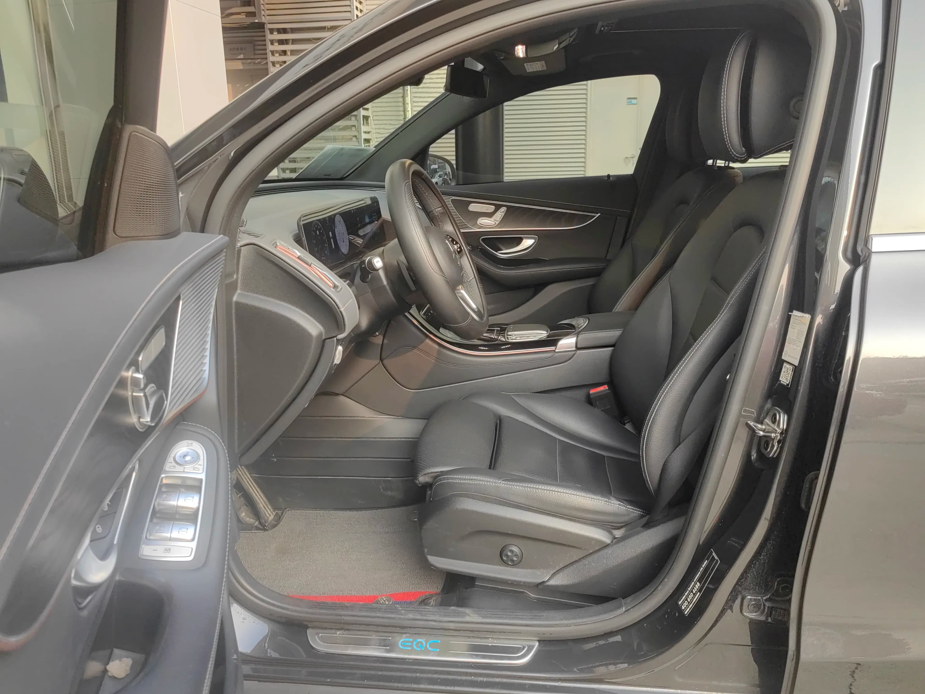Mercedes-Benz EQC 2021 г. 63090 км. — фото 11