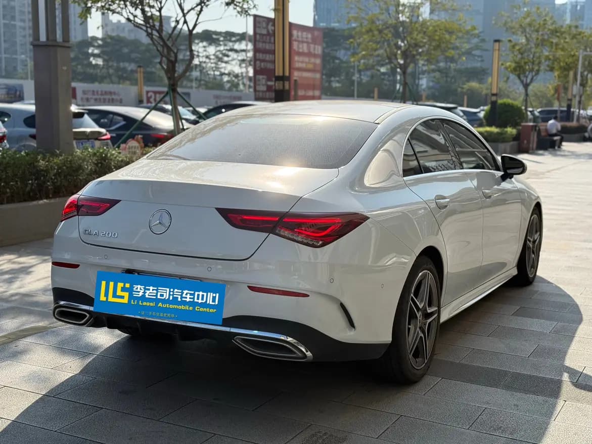Mercedes-Benz Mercedes CLA 2021 г. 31113 км. — фото 4