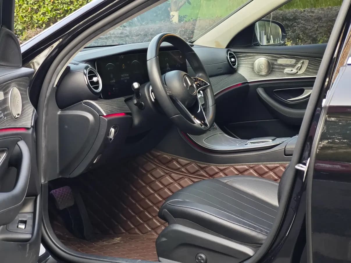 Mercedes-Benz E-Class 2021 г. 89073 км. — фото 15