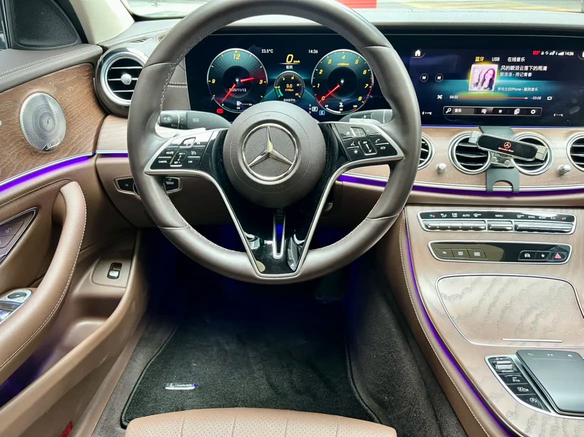 Mercedes-Benz E-Class 2022 г. 43111 км. — фото 10
