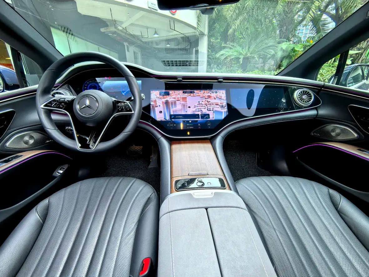 Mercedes-Benz EQS 2023 г. 30045 км. — фото 6