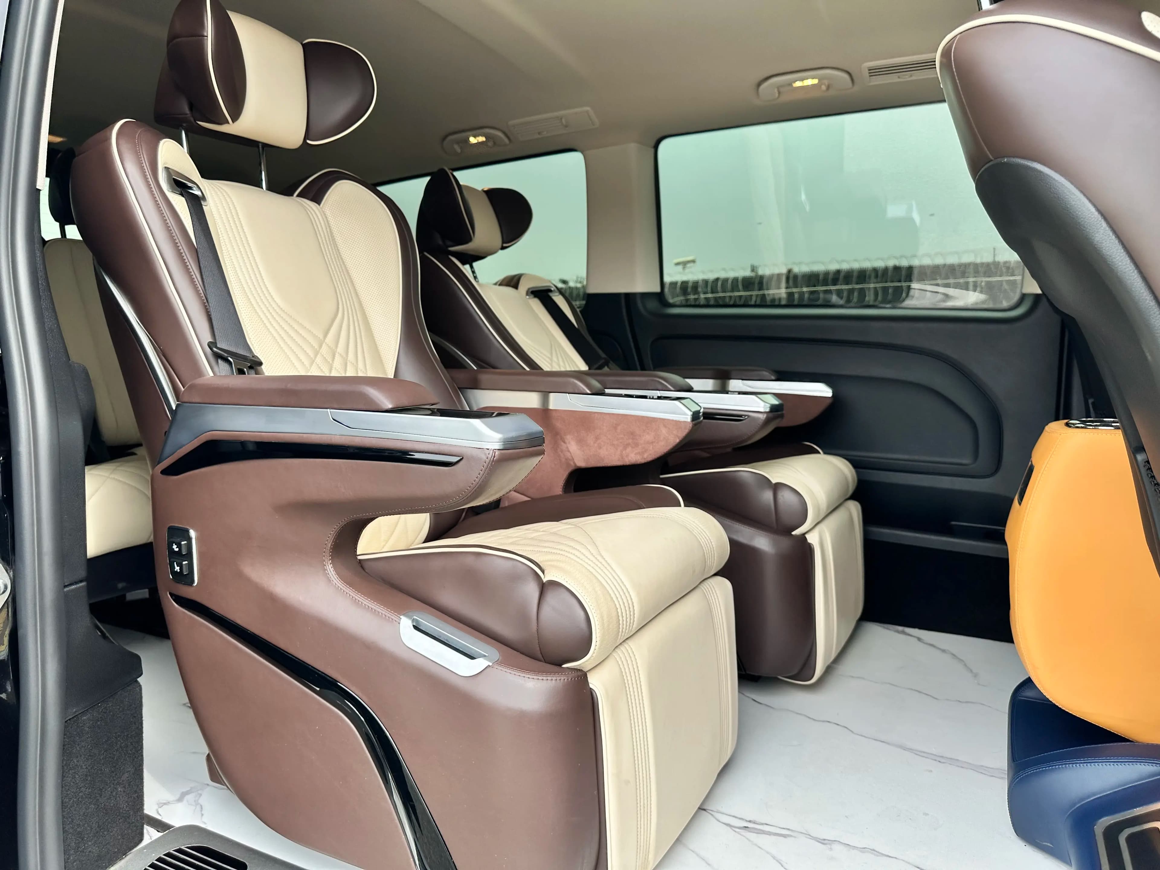 Mercedes-Benz Vito 2023 г. 36090 км. — фото 17