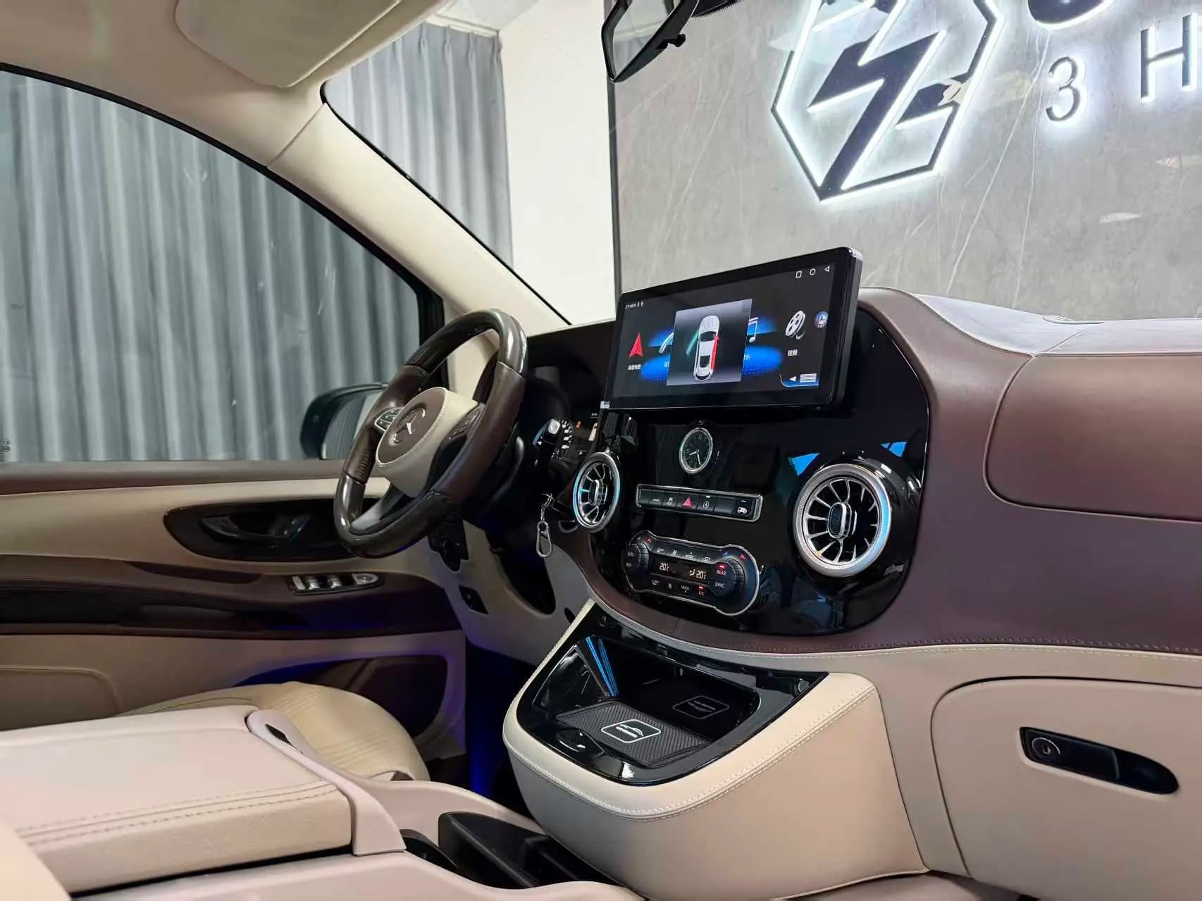Mercedes-Benz Vito 2022 г. 78091 км. — фото 9