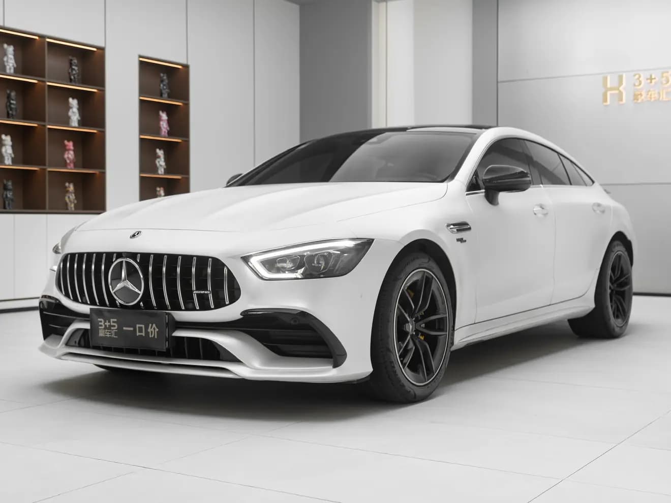 Mercedes-Benz AMG GT 2021 г. 33280 км.