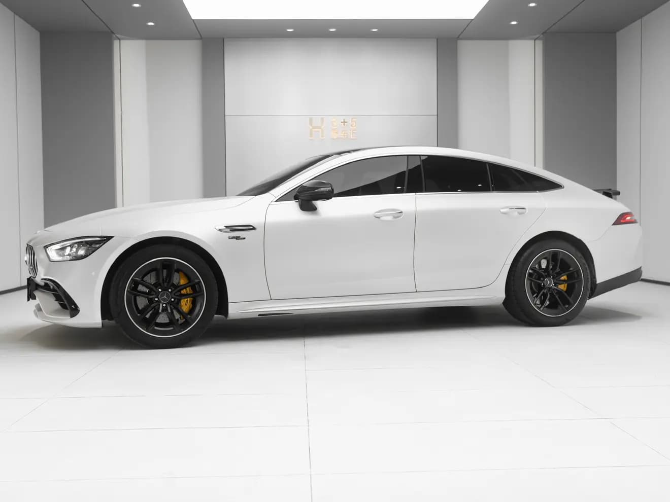 Mercedes-Benz AMG GT 2021 г. 33280 км. — фото 3
