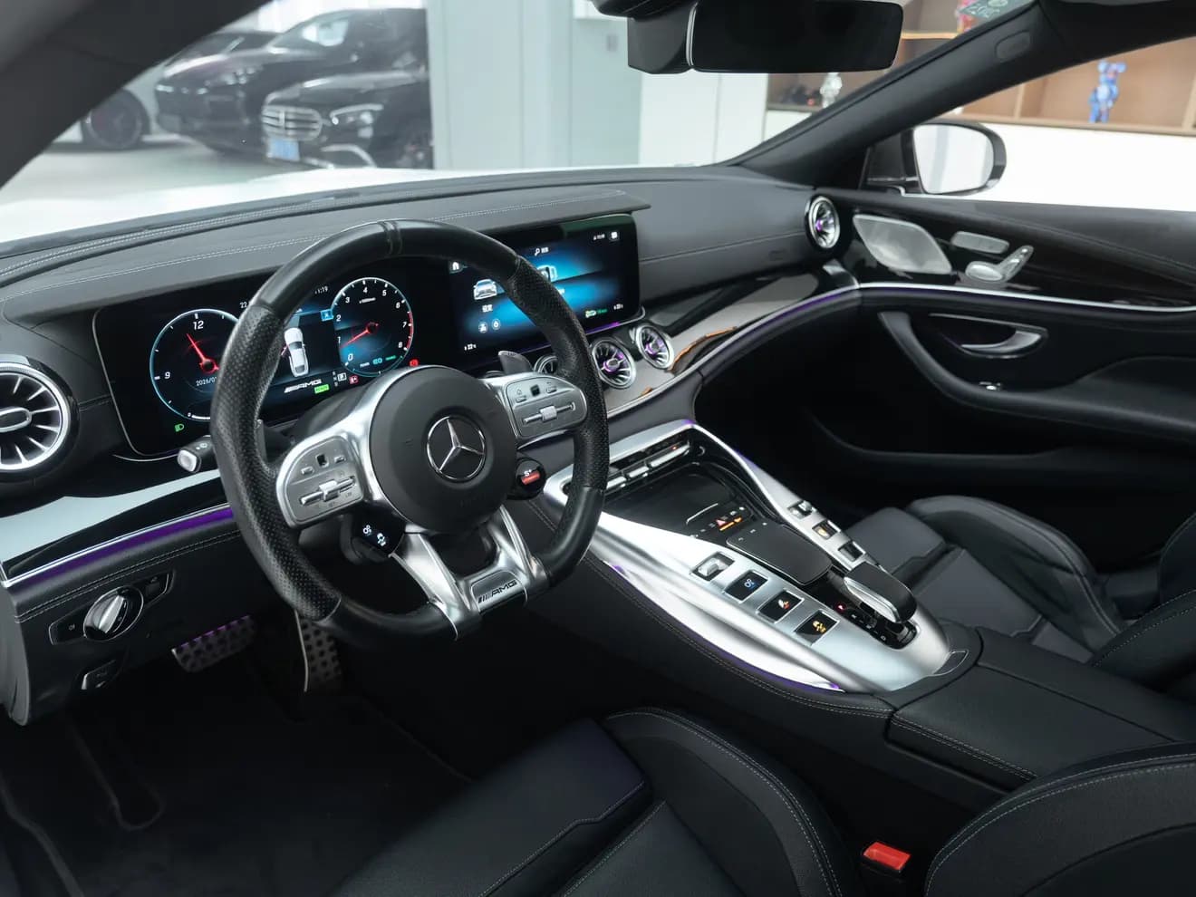 Mercedes-Benz AMG GT 2021 г. 33280 км. — фото 24