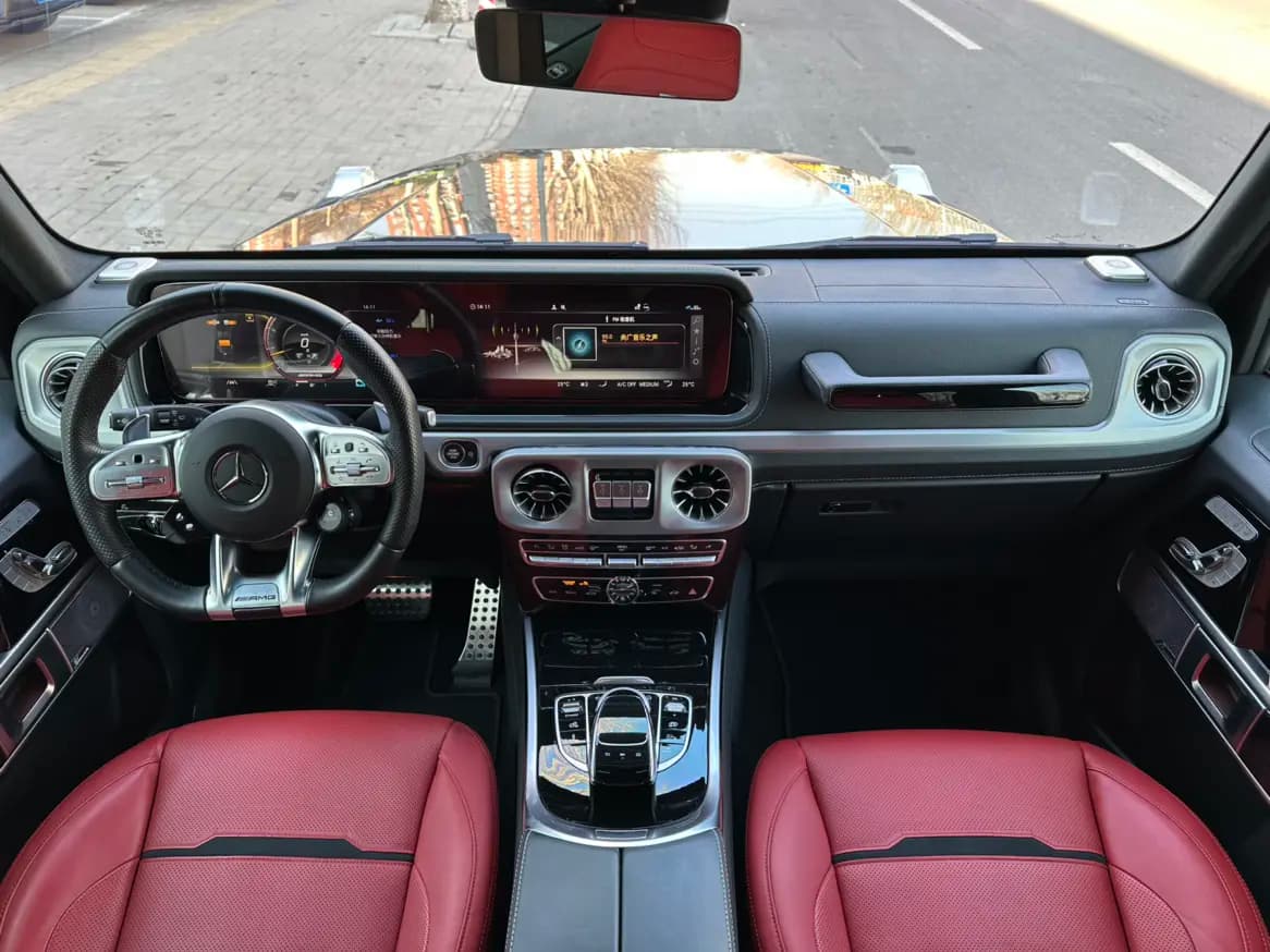 Mercedes-Benz G-Class AMG 2023 г. 27044 км. — фото 8