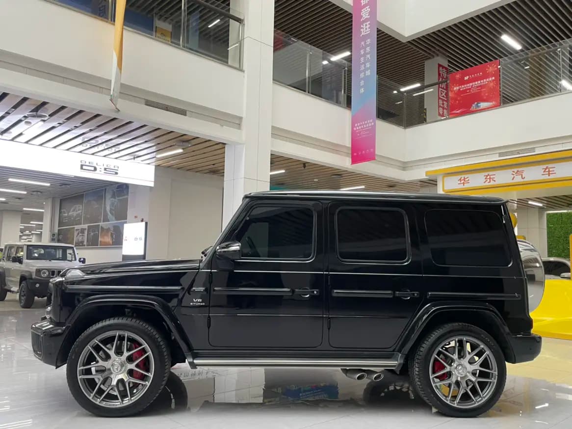 Mercedes-Benz G-Class AMG 2025 г. 11007 км. — фото 4