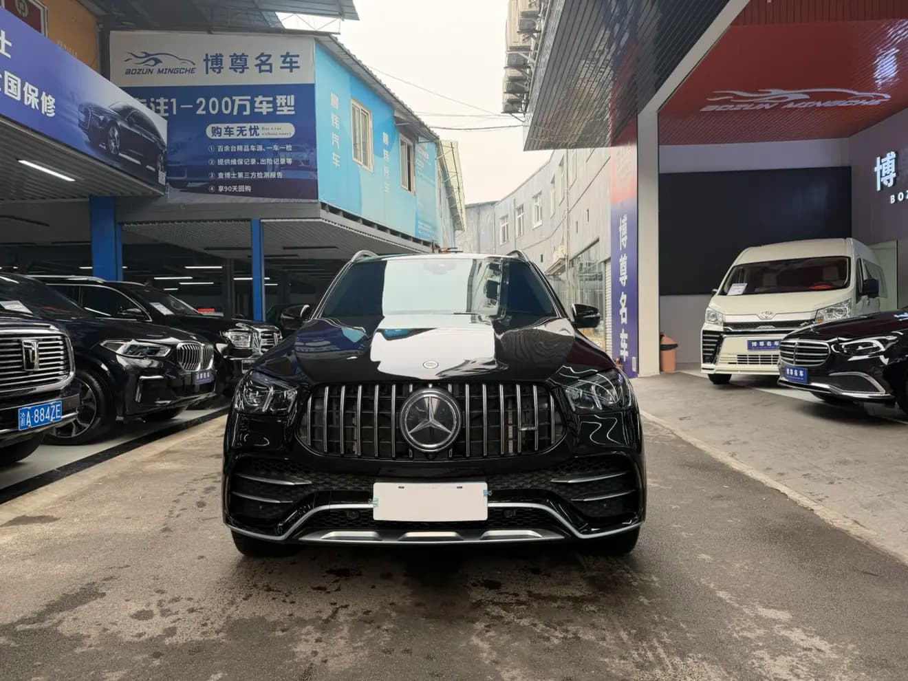 Mercedes-Benz GLE AMG 2023 г. 37043 км. — фото 2