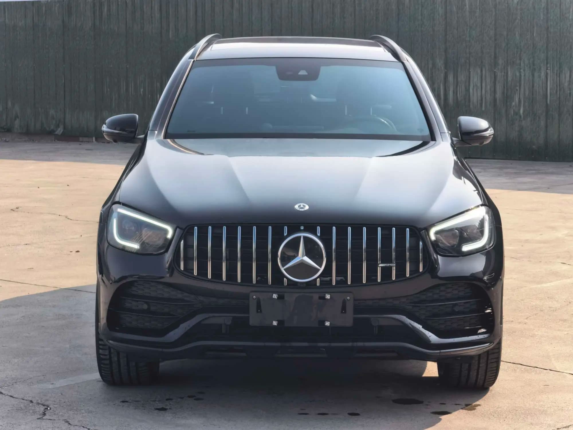 Mercedes-Benz GLC AMG 2023 г. 10066 км. — фото 2