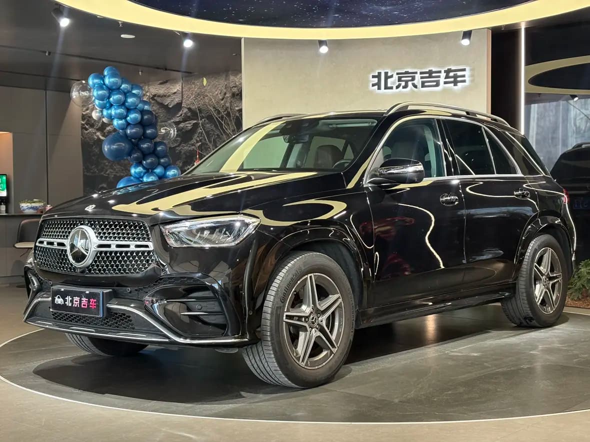 Mercedes-Benz GLE 2024 г. 26651 км.