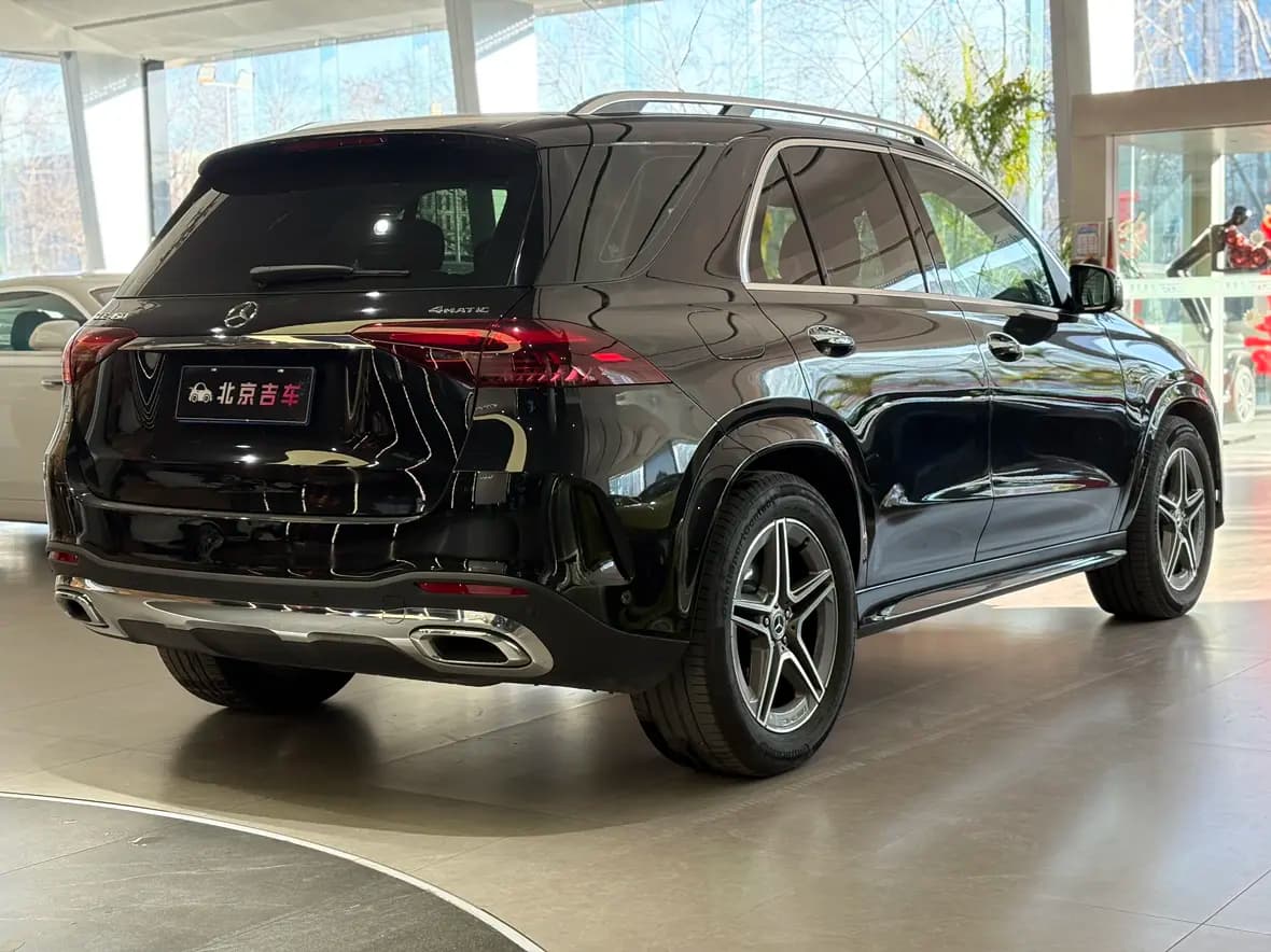 Mercedes-Benz GLE 2024 г. 26651 км. — фото 3