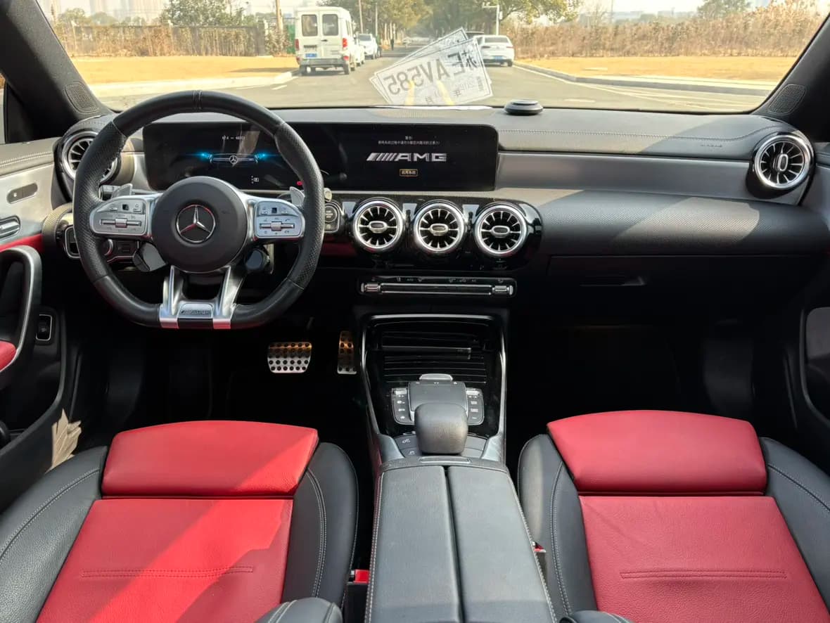 Mercedes-Benz Mercedes CLA AMG 2021 г. 48389 км. — фото 11