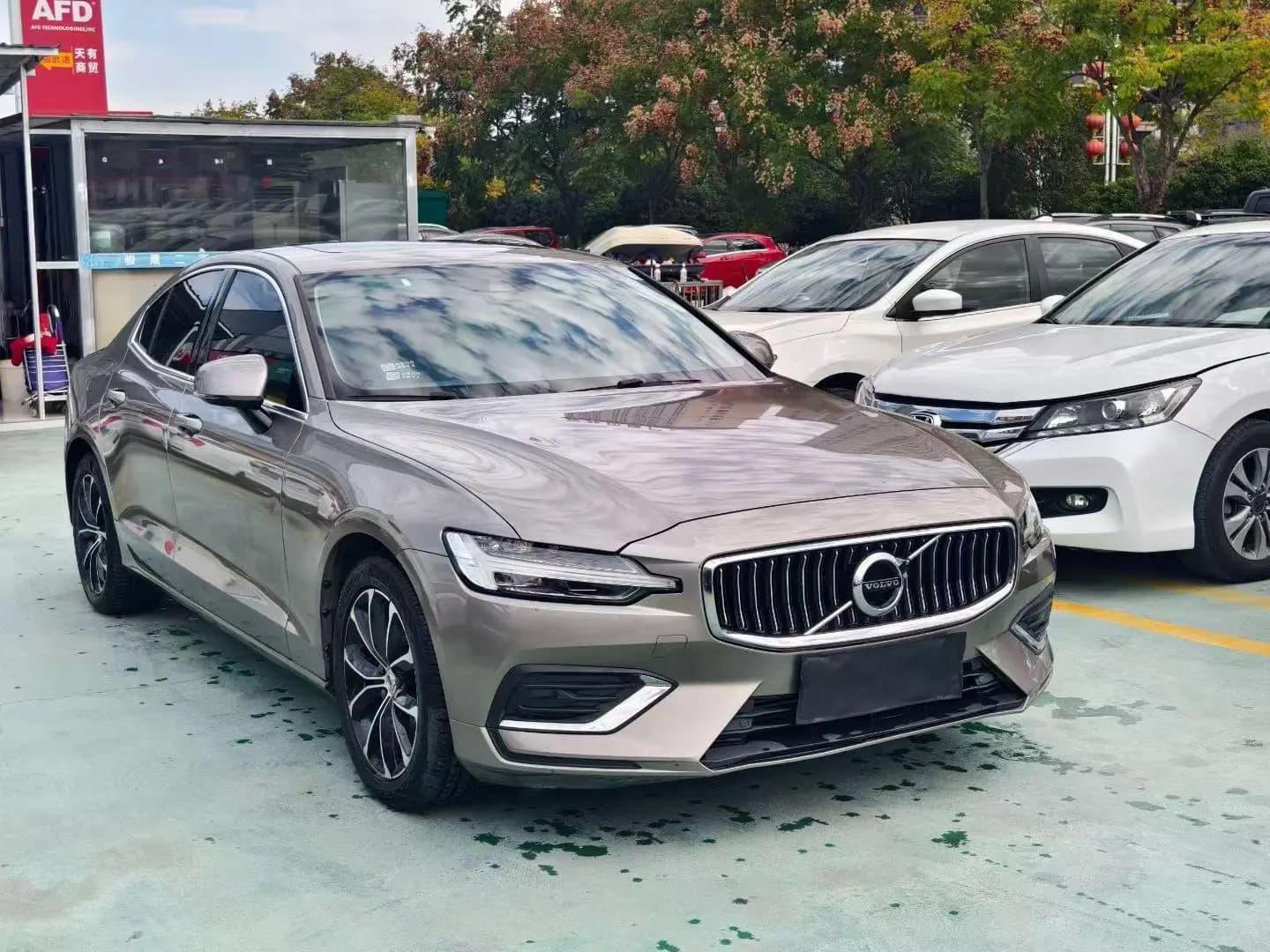 Volvo S60 2021 г. 67089 км. — фото 3