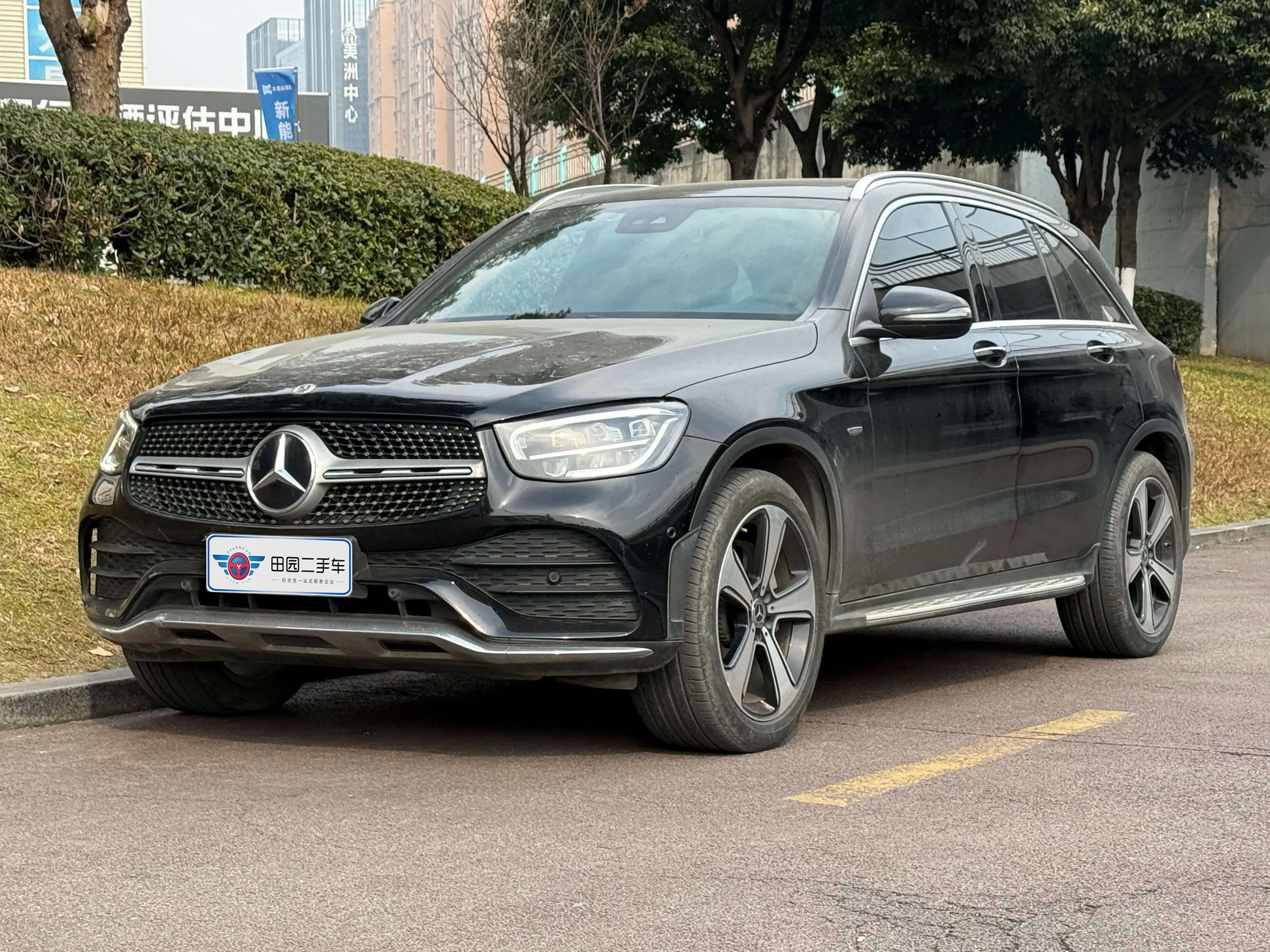 Mercedes-Benz GLC 2022 г. 57096 км.