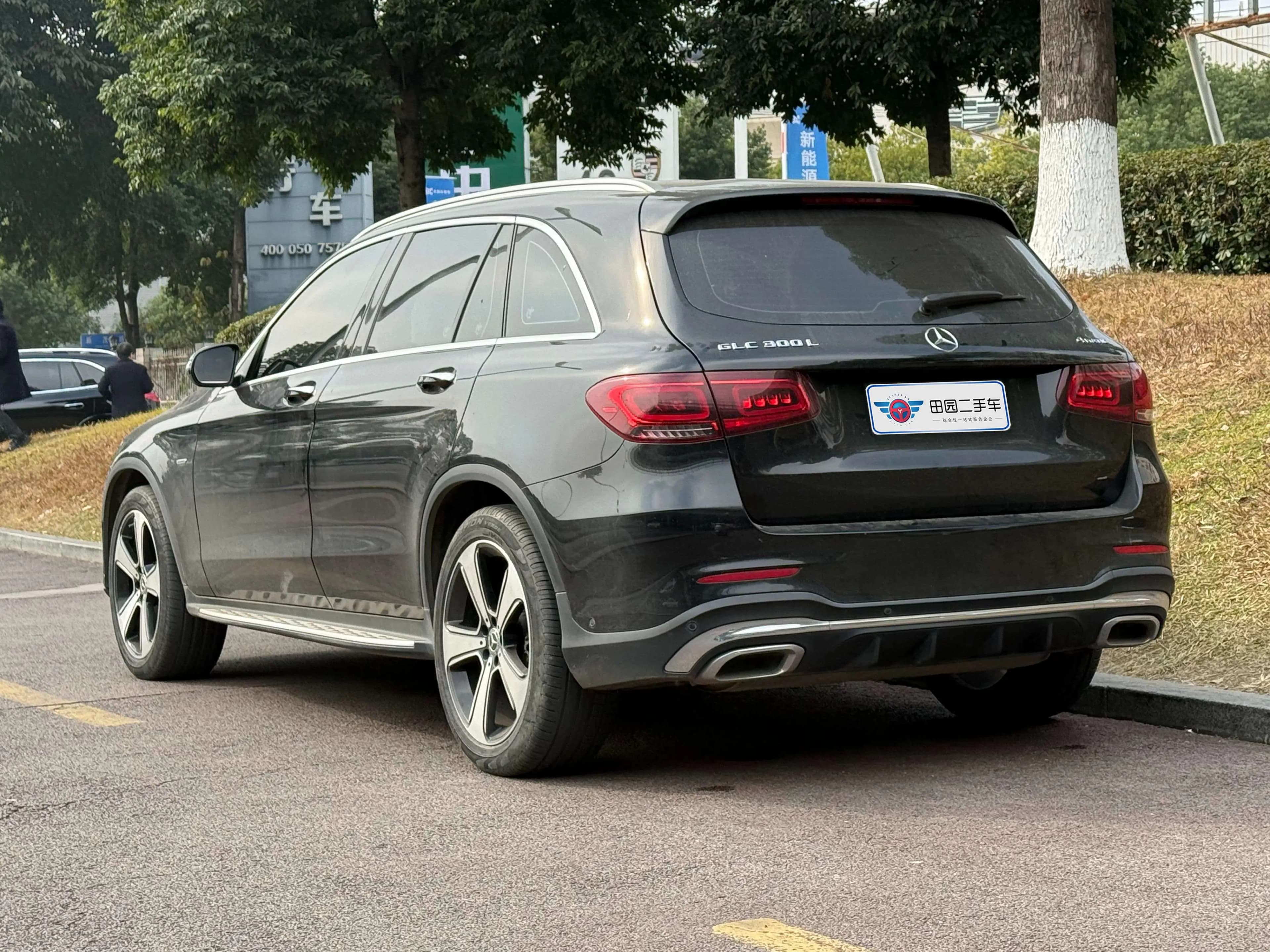 Mercedes-Benz GLC 2022 г. 57096 км. — фото 3