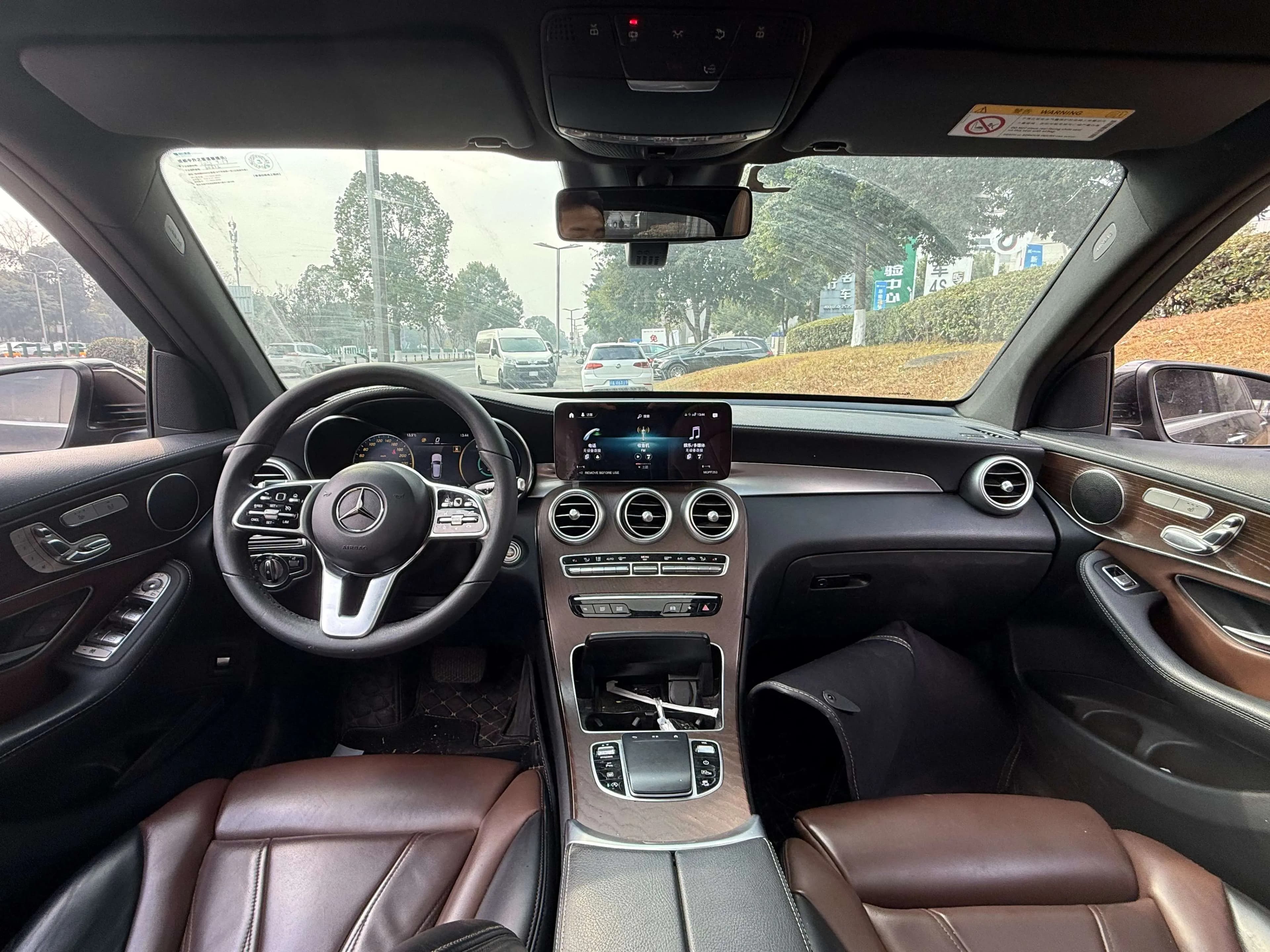 Mercedes-Benz GLC 2022 г. 57096 км. — фото 4