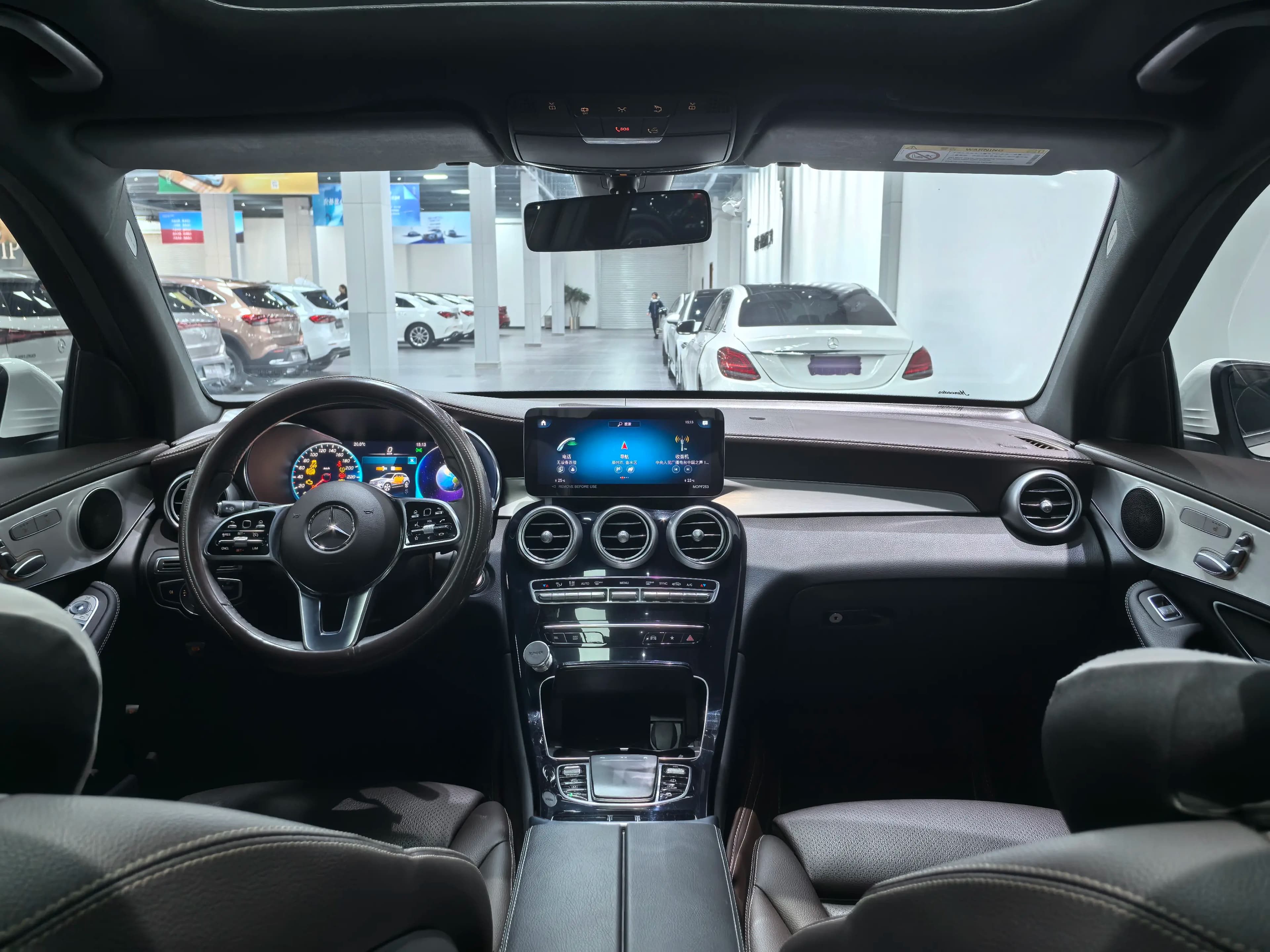 Mercedes-Benz GLC 2022 г. 55095 км. — фото 7