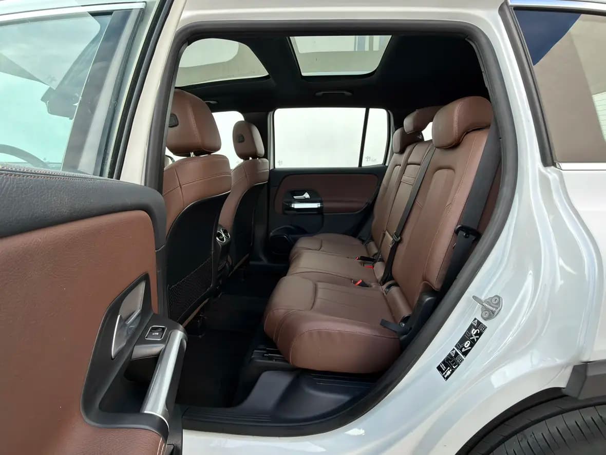 Mercedes-Benz GLB 2021 г. 50129 км. — фото 11