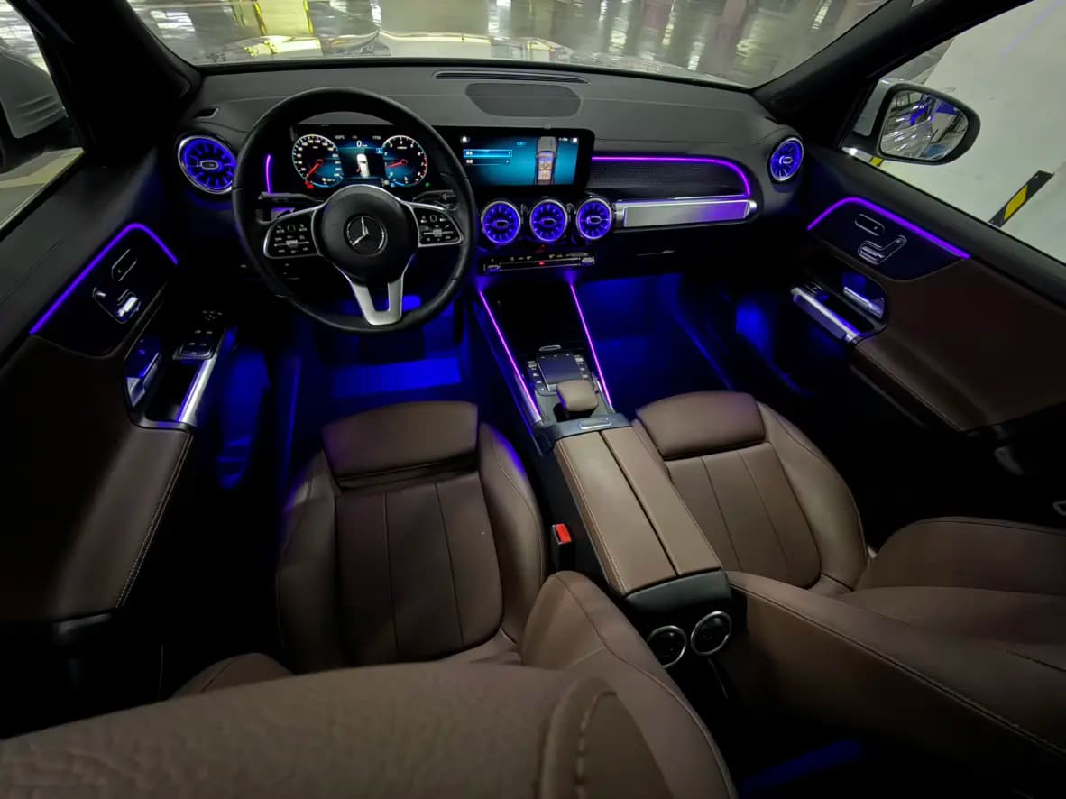 Mercedes-Benz GLB 2021 г. 50129 км. — фото 9