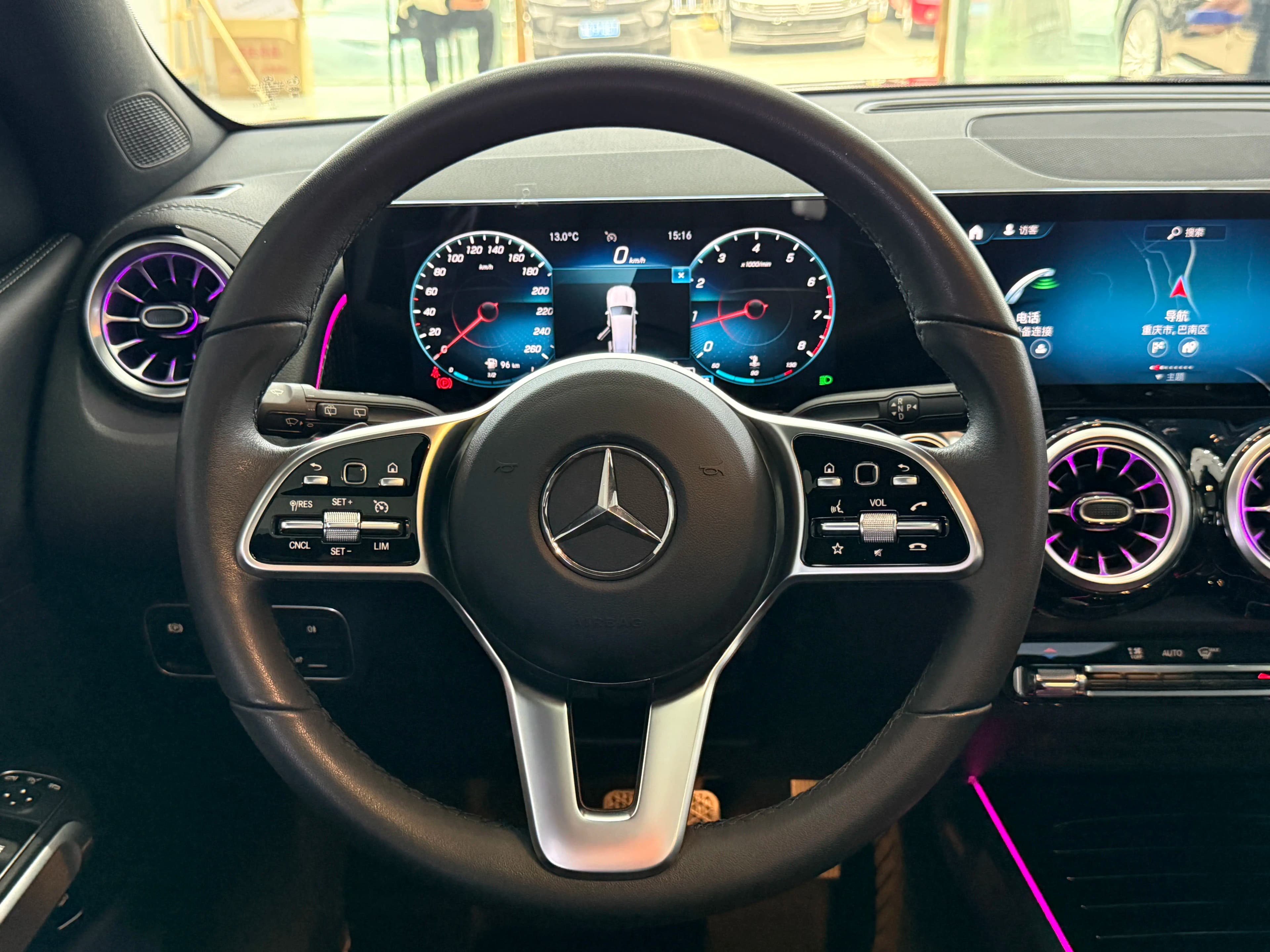 Mercedes-Benz GLB 2021 г. 35131 км. — фото 12