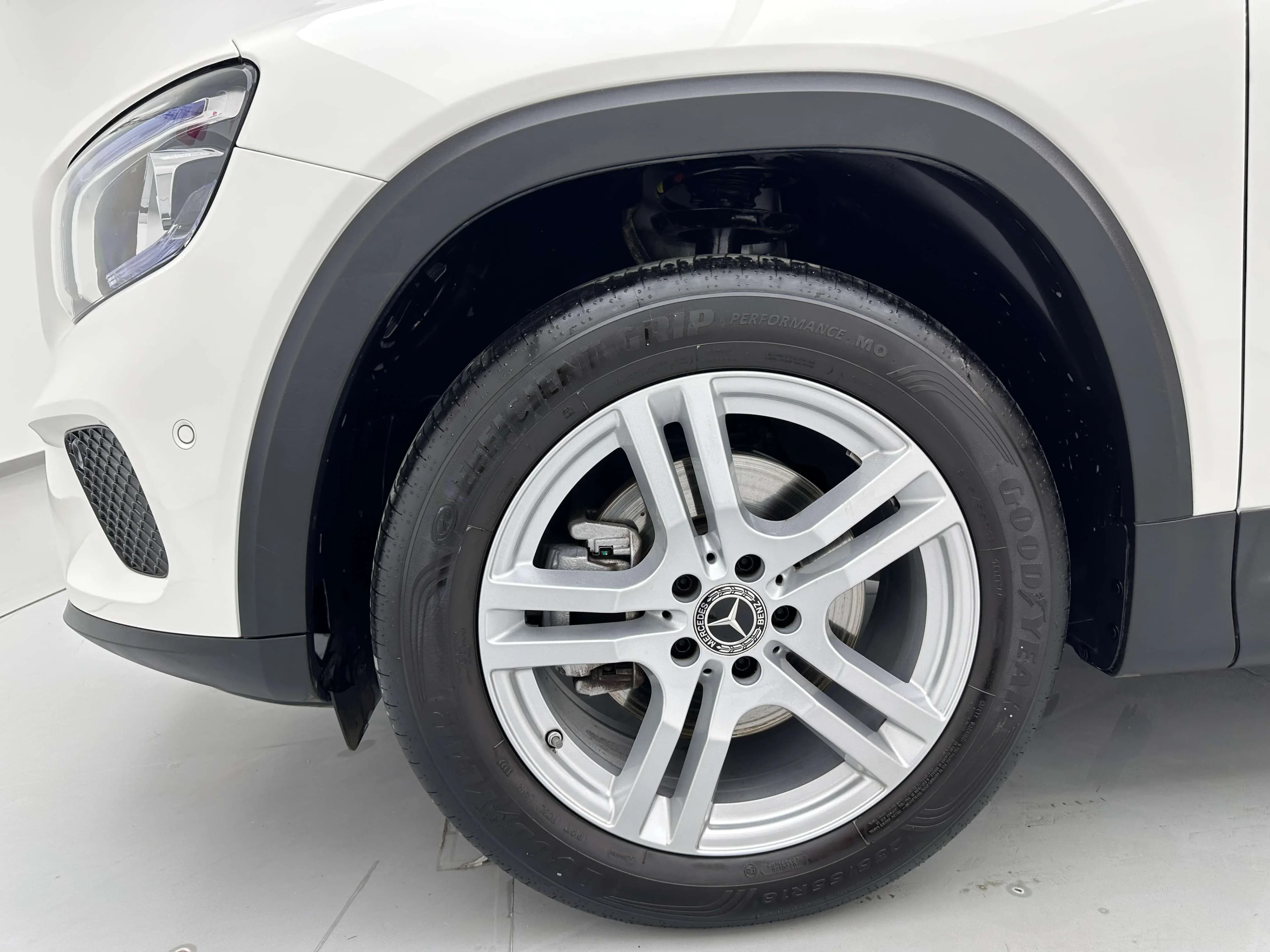 Mercedes-Benz GLB 2023 г. 20134 км. — фото 13
