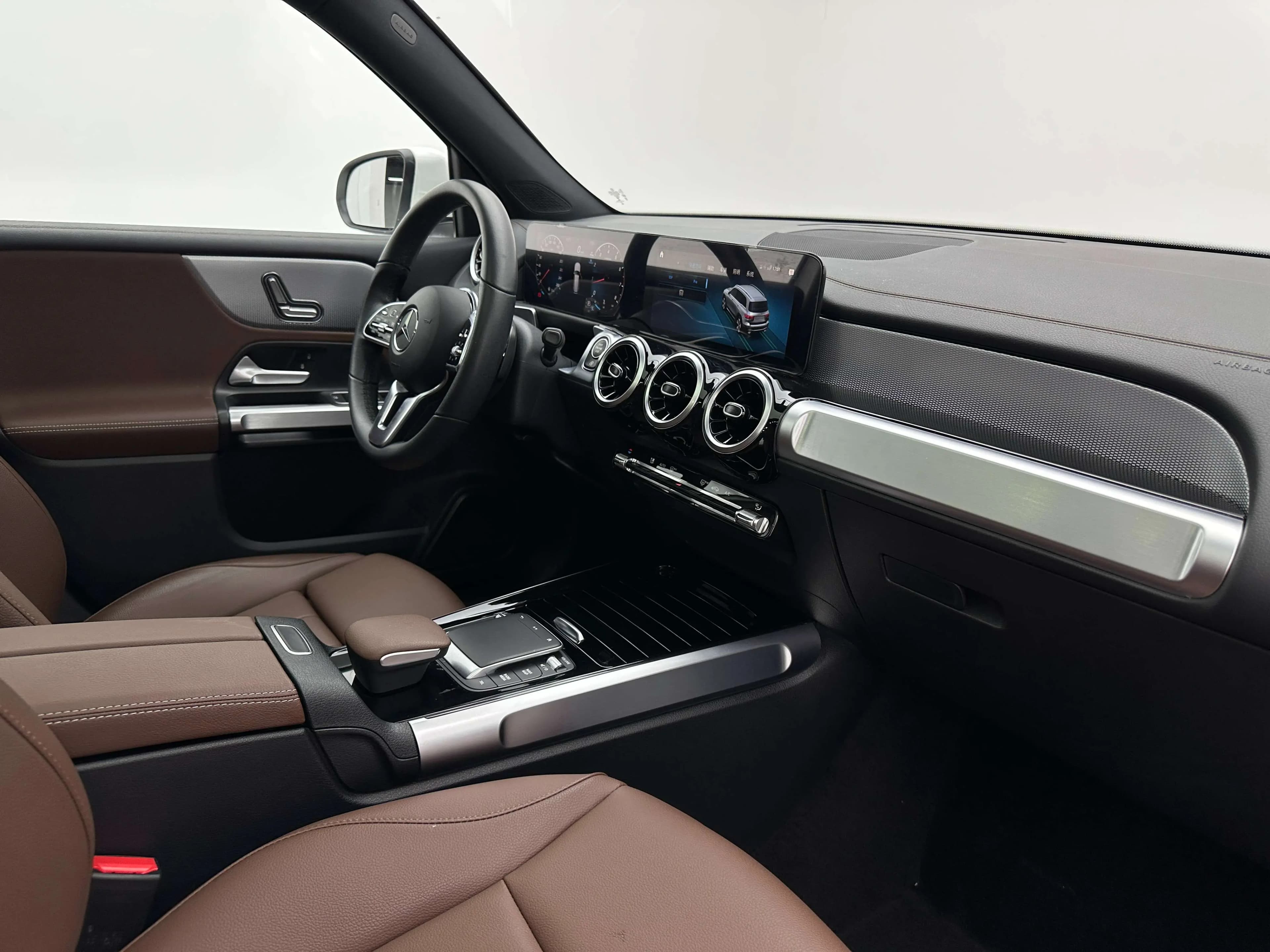 Mercedes-Benz GLB 2023 г. 20134 км. — фото 20