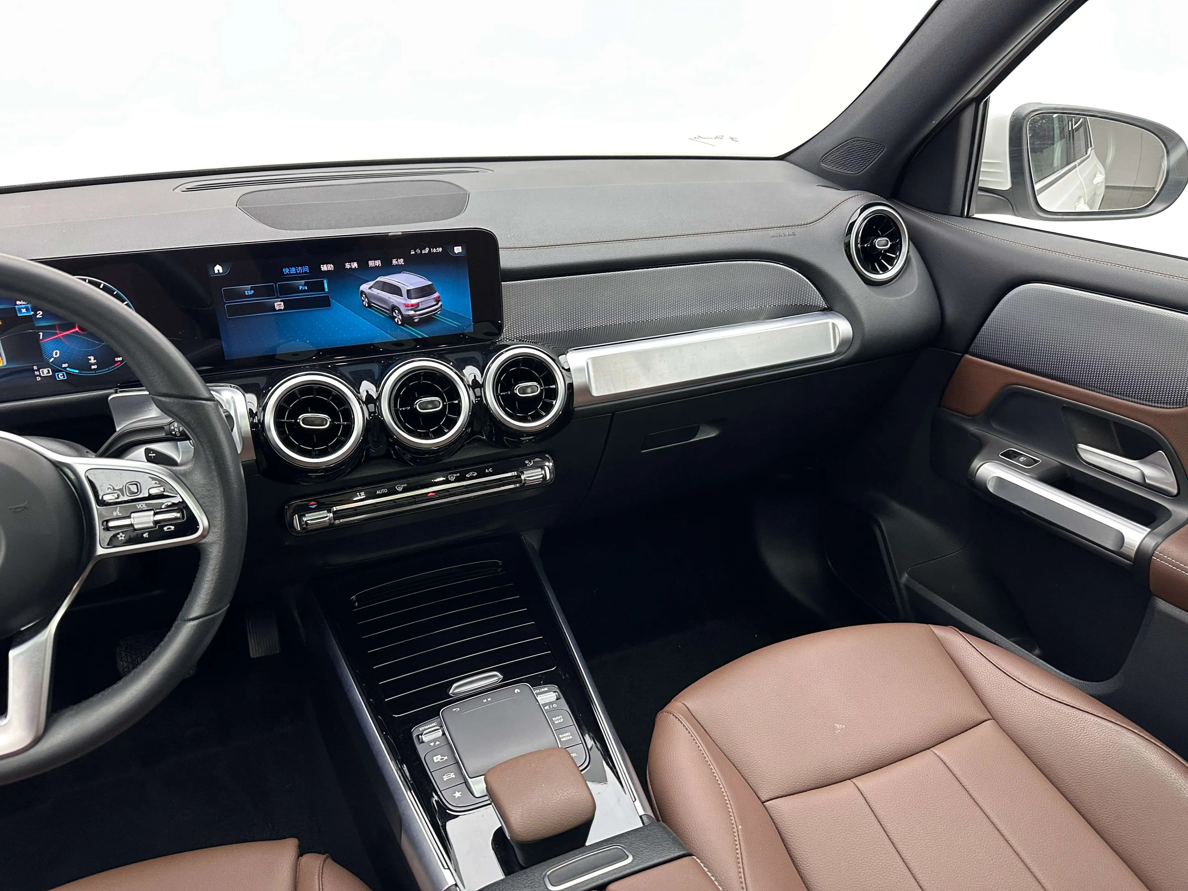 Mercedes-Benz GLB 2023 г. 20134 км. — фото 21