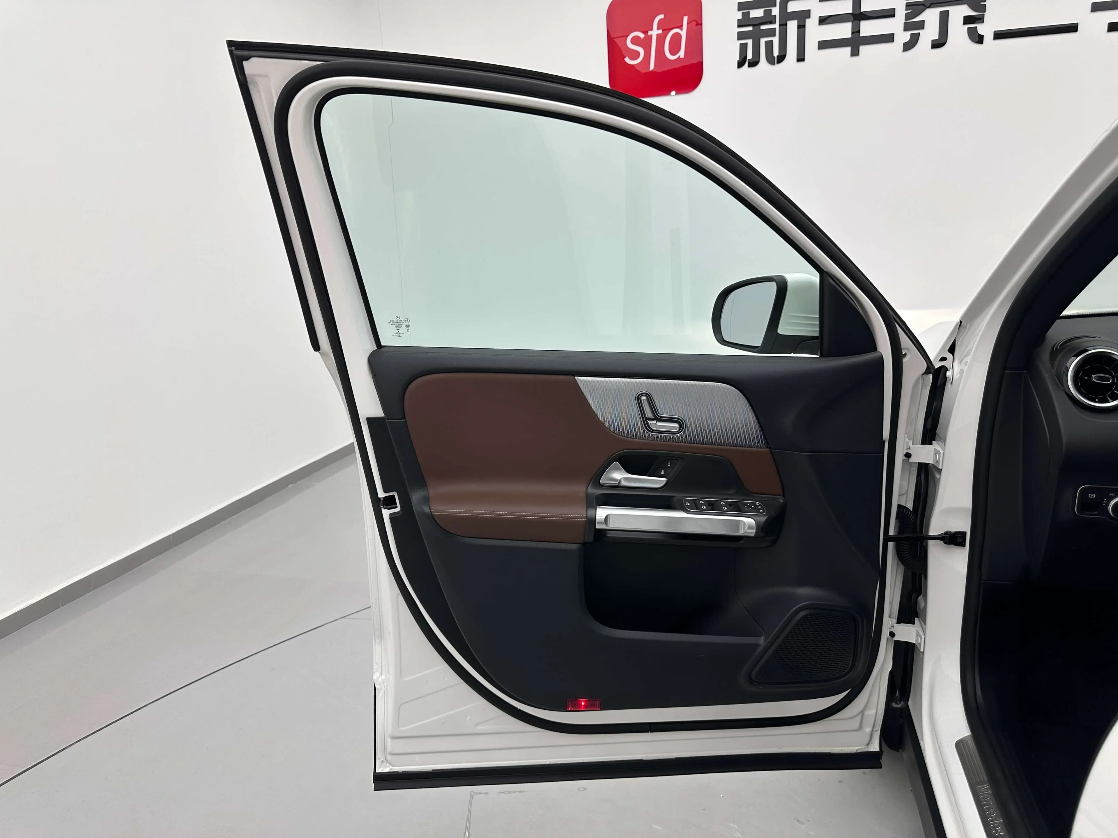 Mercedes-Benz GLB 2023 г. 20134 км. — фото 26