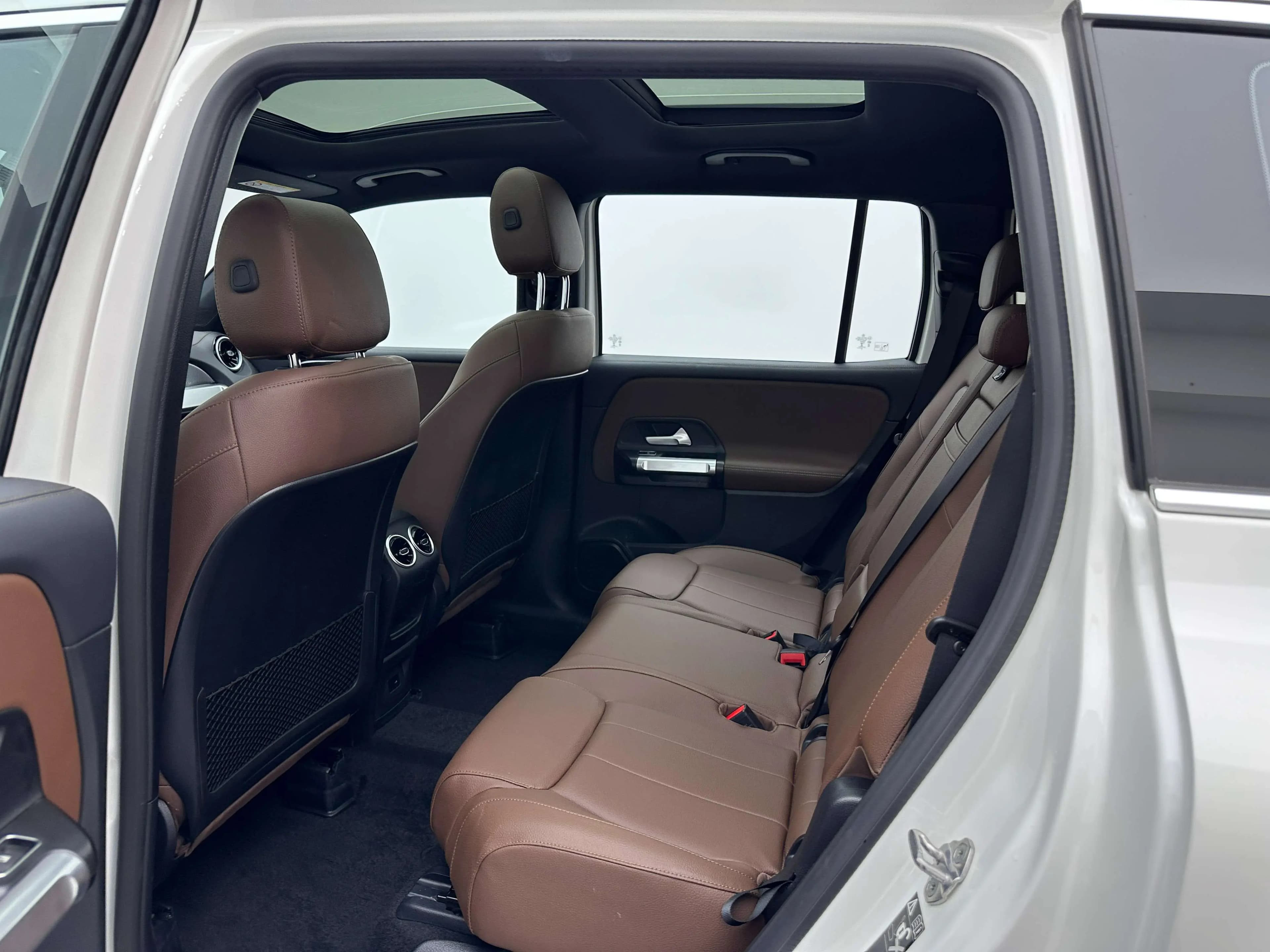 Mercedes-Benz GLB 2023 г. 20134 км. — фото 29