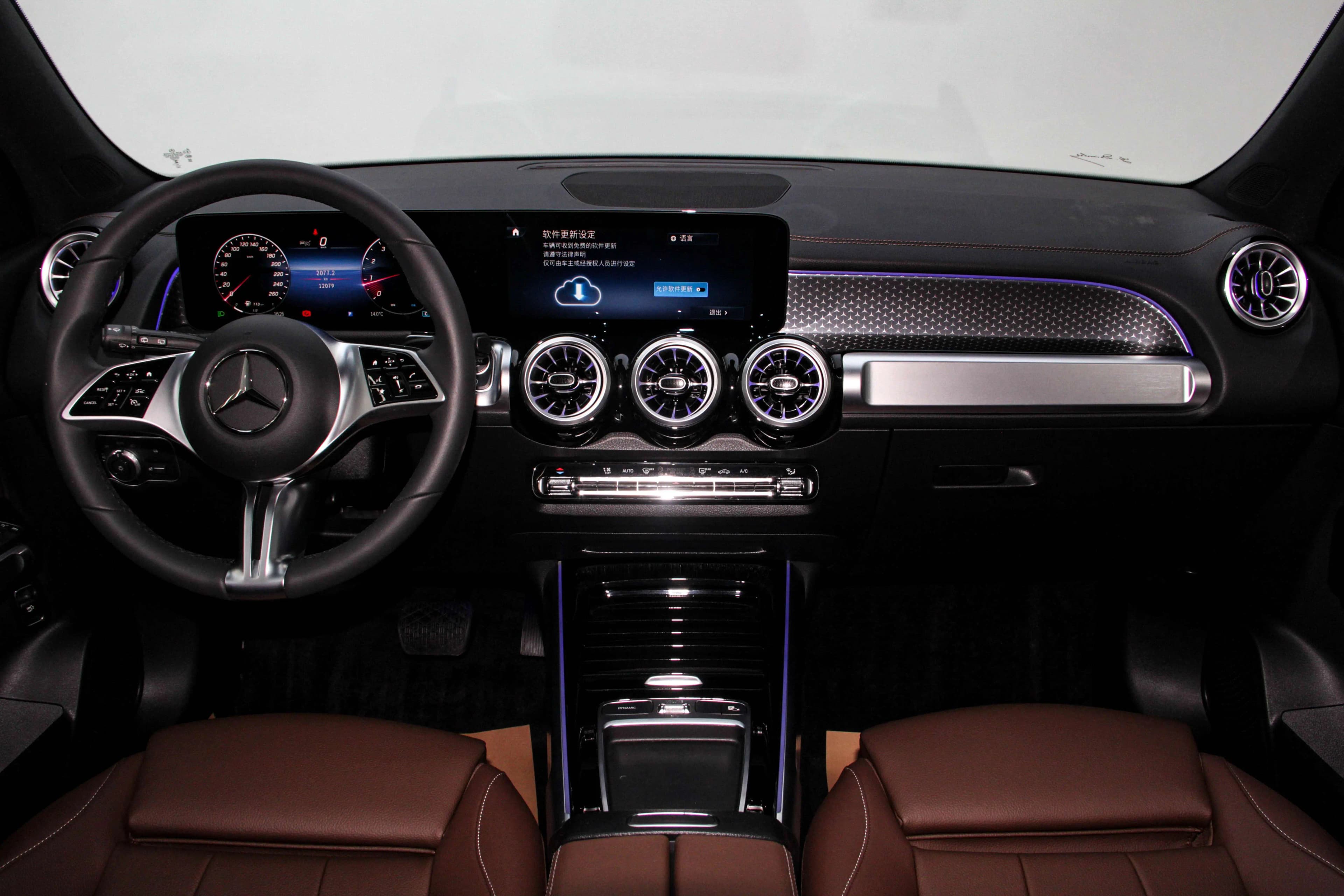 Mercedes-Benz GLB 2025 г. 11111 км. — фото 17