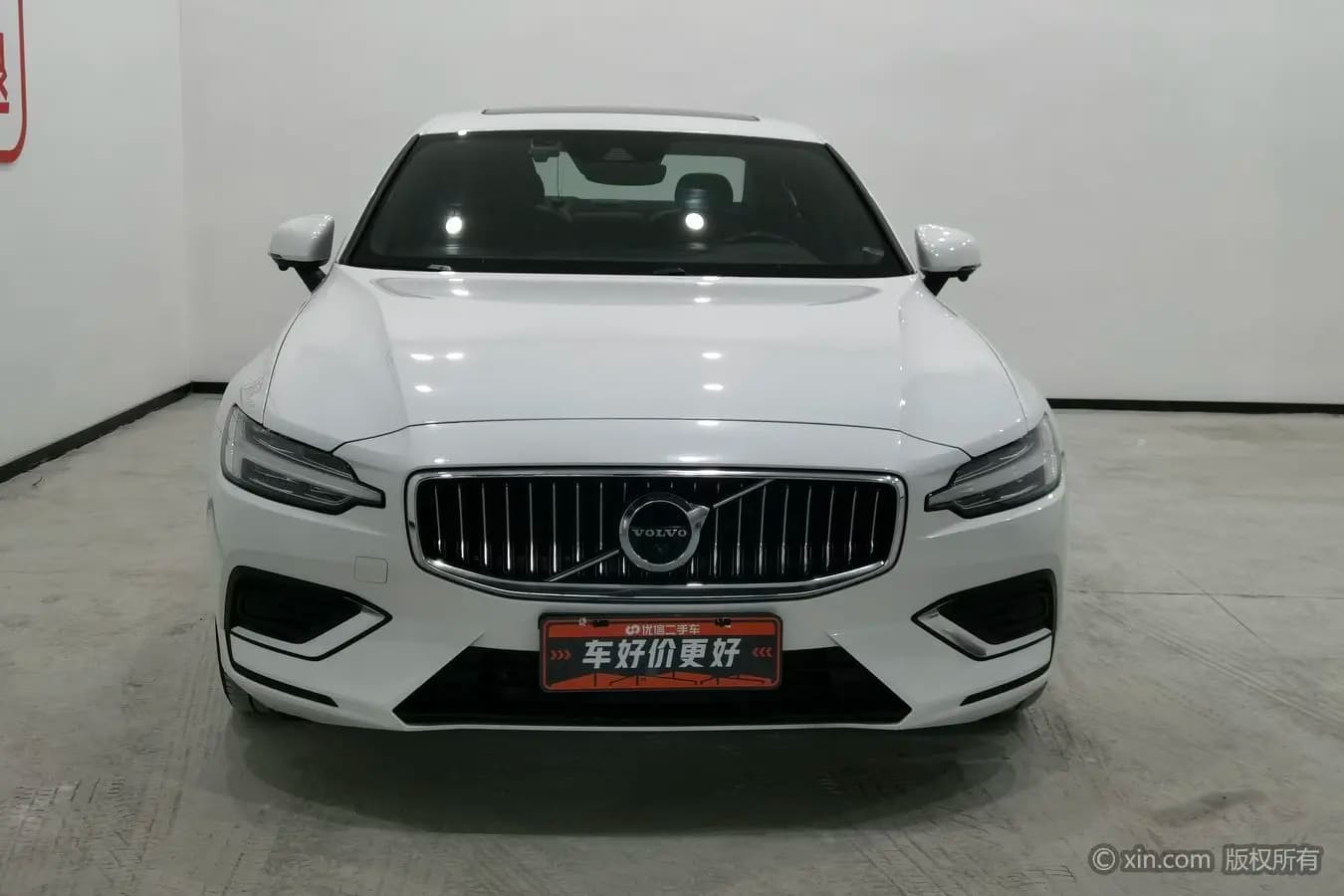 Volvo S60 2022 г. 44988 км. — фото 2