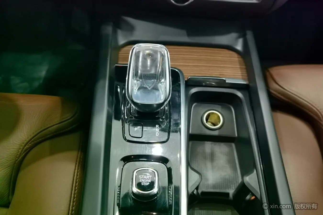 Volvo S60 2022 г. 44988 км. — фото 16