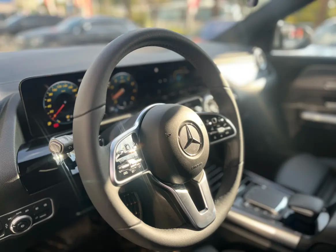 Mercedes-Benz GLA 2023 г. 45084 км. — фото 11